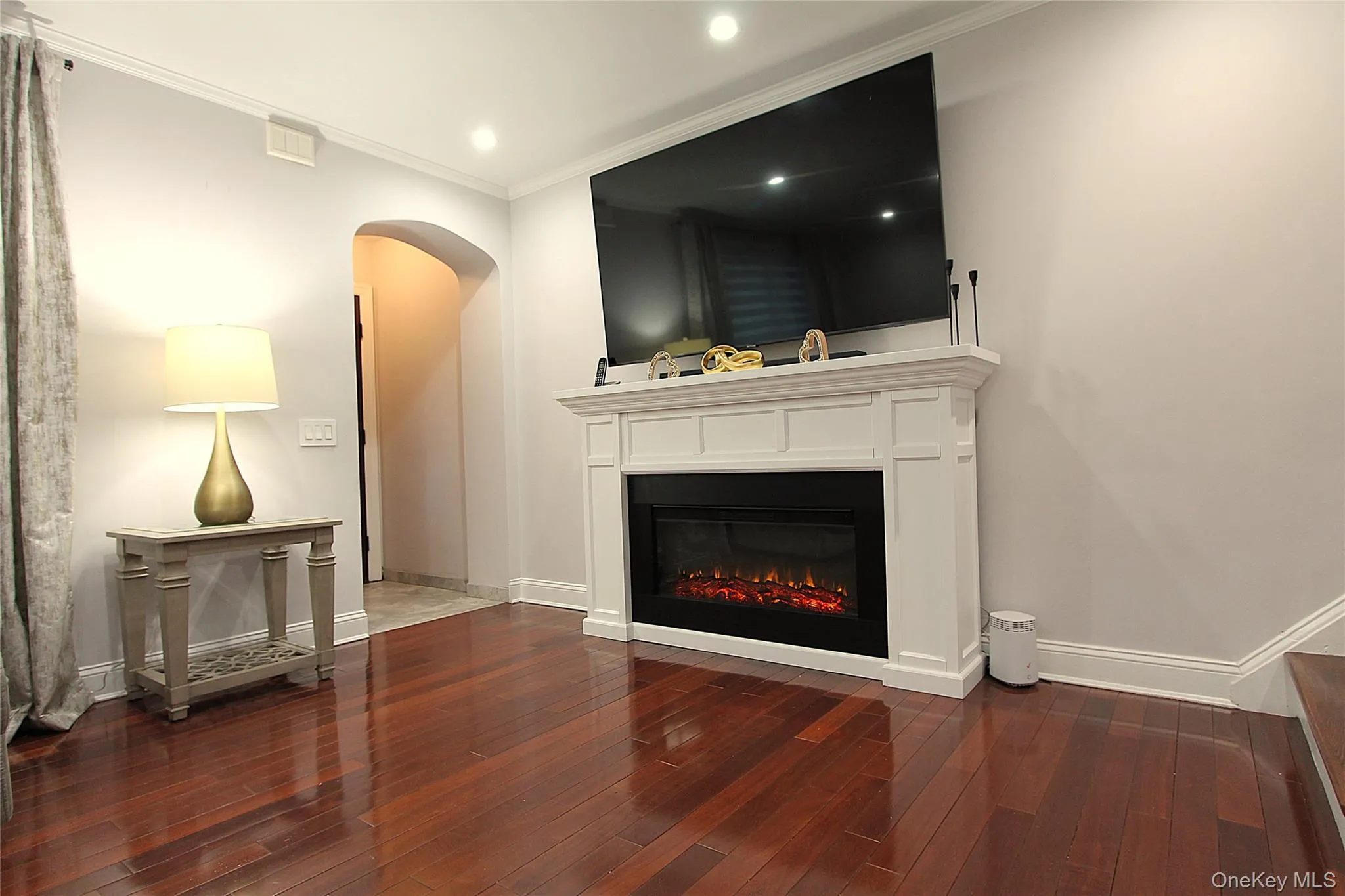 65-26 79th Street, New York, NY, 3 Bedrooms Bedrooms, 7 Rooms Rooms,2 BathroomsBathrooms,Residential,For Rent,79th,0,1014639 65-26 79th Street, New York, NY, 3 Bedrooms Bedrooms, 7 Rooms Rooms,2 BathroomsBathrooms,Residential,For Rent,79th,0,1014639