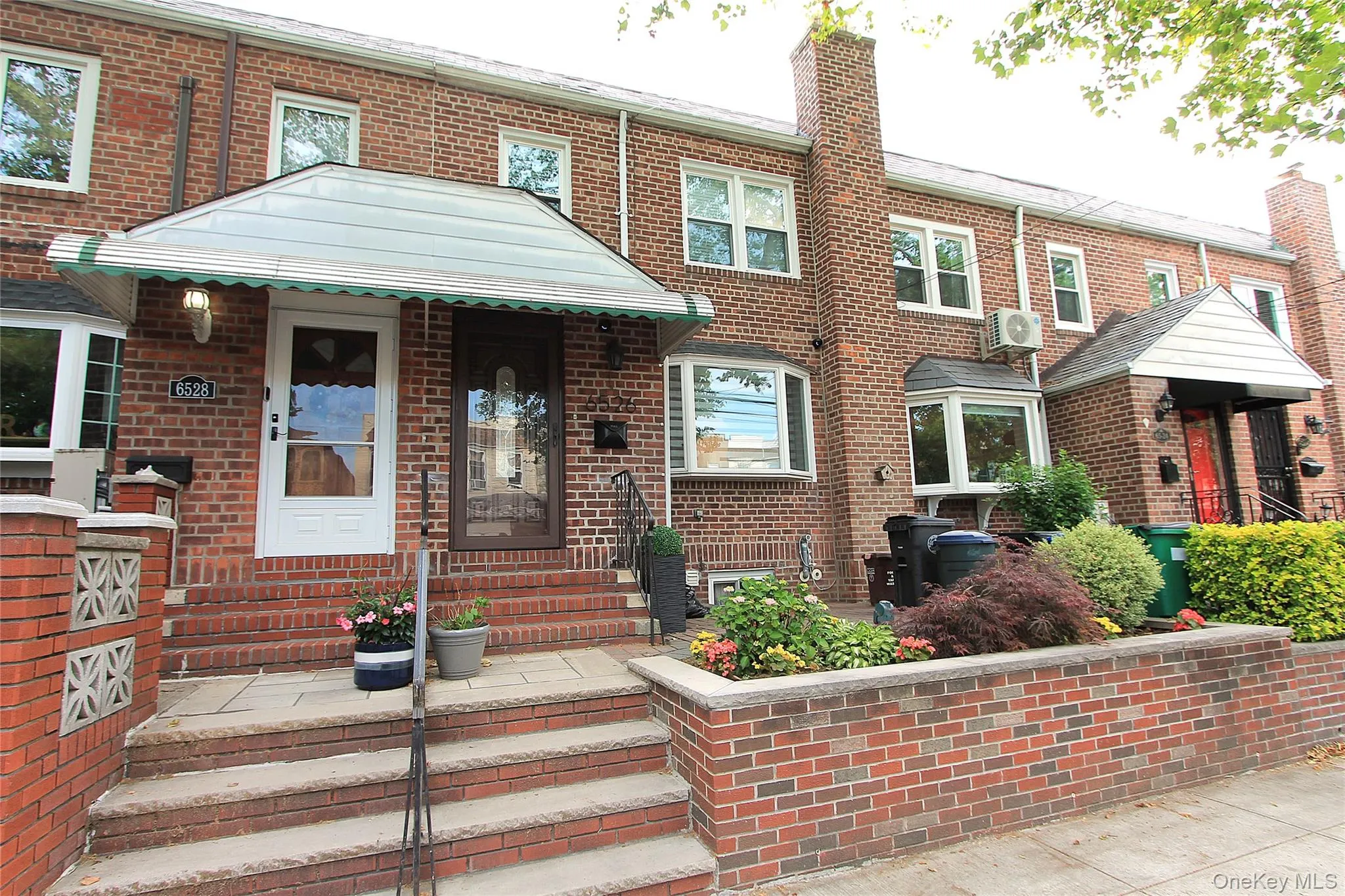 65-26 79th Street, New York, NY, 3 Bedrooms Bedrooms, 7 Rooms Rooms,2 BathroomsBathrooms,Residential,For Rent,79th,0,1014639 65-26 79th Street, New York, NY, 3 Bedrooms Bedrooms, 7 Rooms Rooms,2 BathroomsBathrooms,Residential,For Rent,79th,0,1014639