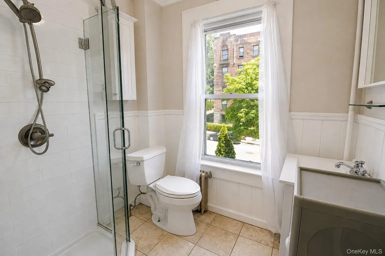 200 Nelson Avenue, Peekskill, NY, 5 Bedrooms Bedrooms, 10 Rooms Rooms,2 BathroomsBathrooms,Residential,For Rent,Nelson,0,1014641 200 Nelson Avenue, Peekskill, NY, 5 Bedrooms Bedrooms, 10 Rooms Rooms,2 BathroomsBathrooms,Residential,For Rent,Nelson,0,1014641