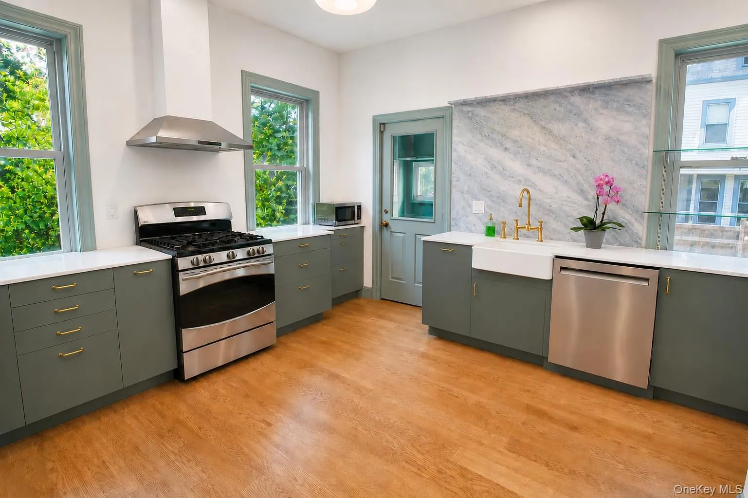 200 Nelson Avenue, Peekskill, NY, 5 Bedrooms Bedrooms, 10 Rooms Rooms,2 BathroomsBathrooms,Residential,For Rent,Nelson,0,1014641 200 Nelson Avenue, Peekskill, NY, 5 Bedrooms Bedrooms, 10 Rooms Rooms,2 BathroomsBathrooms,Residential,For Rent,Nelson,0,1014641