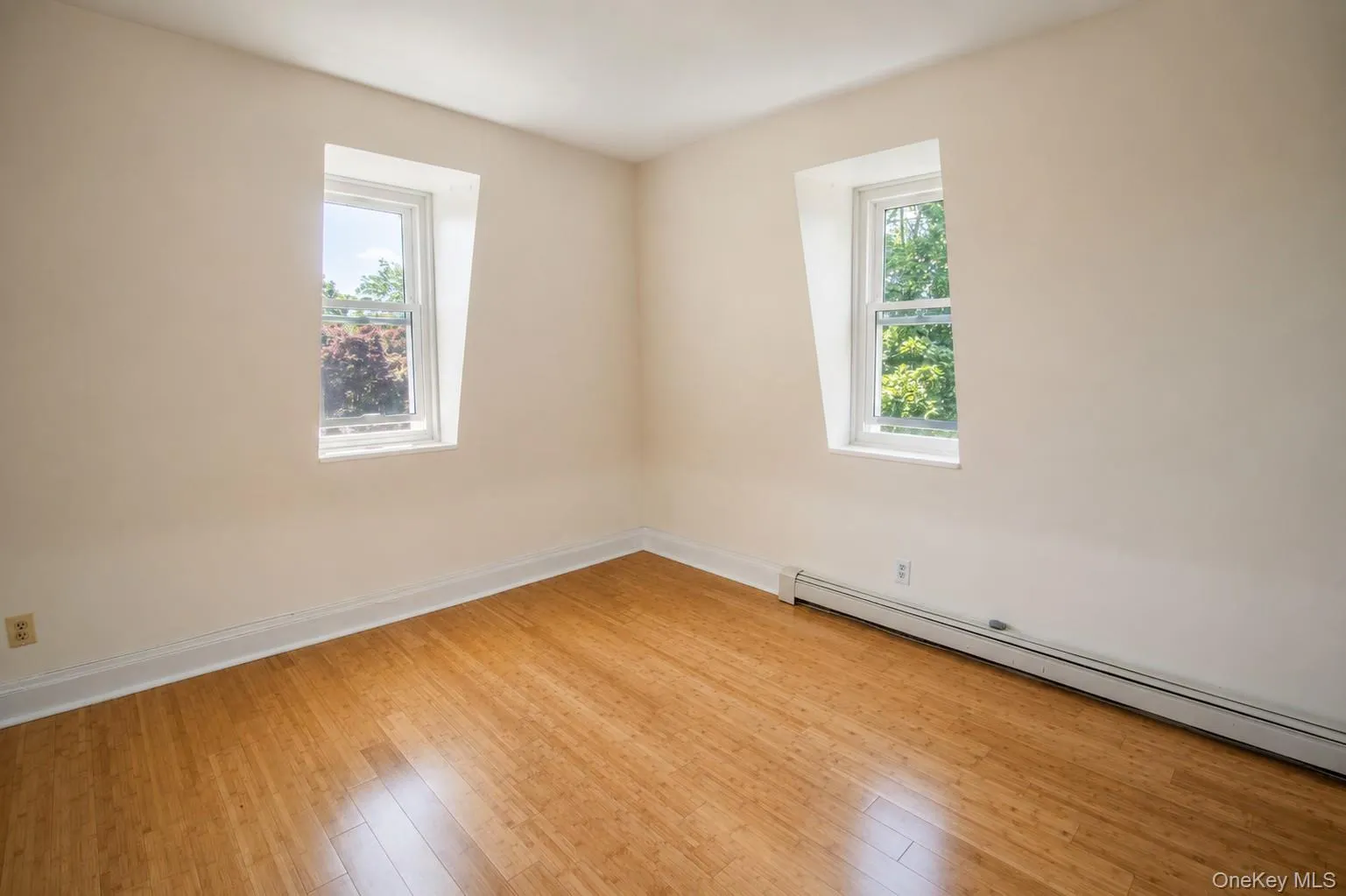 200 Nelson Avenue, Peekskill, NY, 5 Bedrooms Bedrooms, 10 Rooms Rooms,2 BathroomsBathrooms,Residential,For Rent,Nelson,0,1014641 200 Nelson Avenue, Peekskill, NY, 5 Bedrooms Bedrooms, 10 Rooms Rooms,2 BathroomsBathrooms,Residential,For Rent,Nelson,0,1014641
