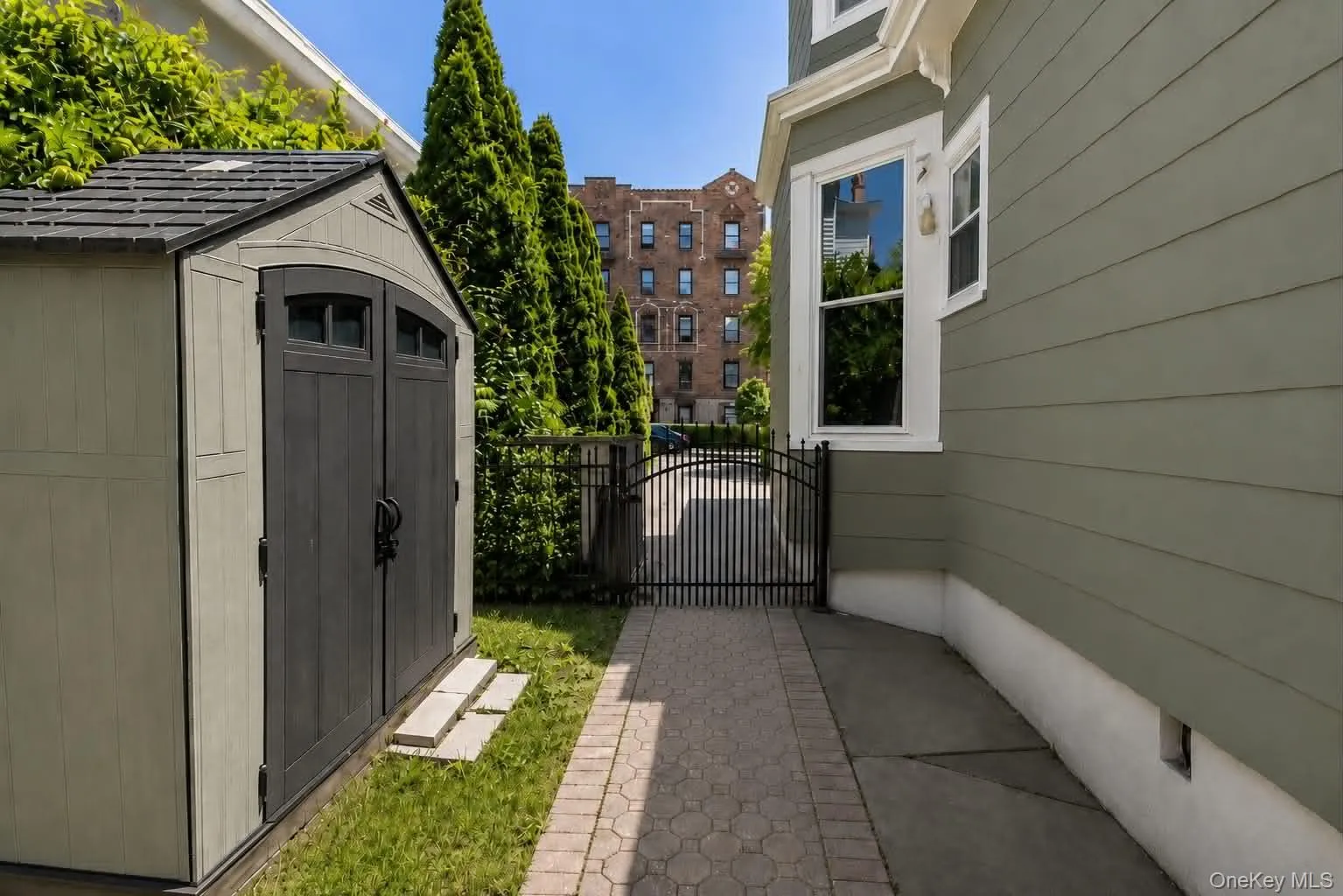 200 Nelson Avenue, Peekskill, NY, 5 Bedrooms Bedrooms, 10 Rooms Rooms,2 BathroomsBathrooms,Residential,For Rent,Nelson,0,1014641 200 Nelson Avenue, Peekskill, NY, 5 Bedrooms Bedrooms, 10 Rooms Rooms,2 BathroomsBathrooms,Residential,For Rent,Nelson,0,1014641