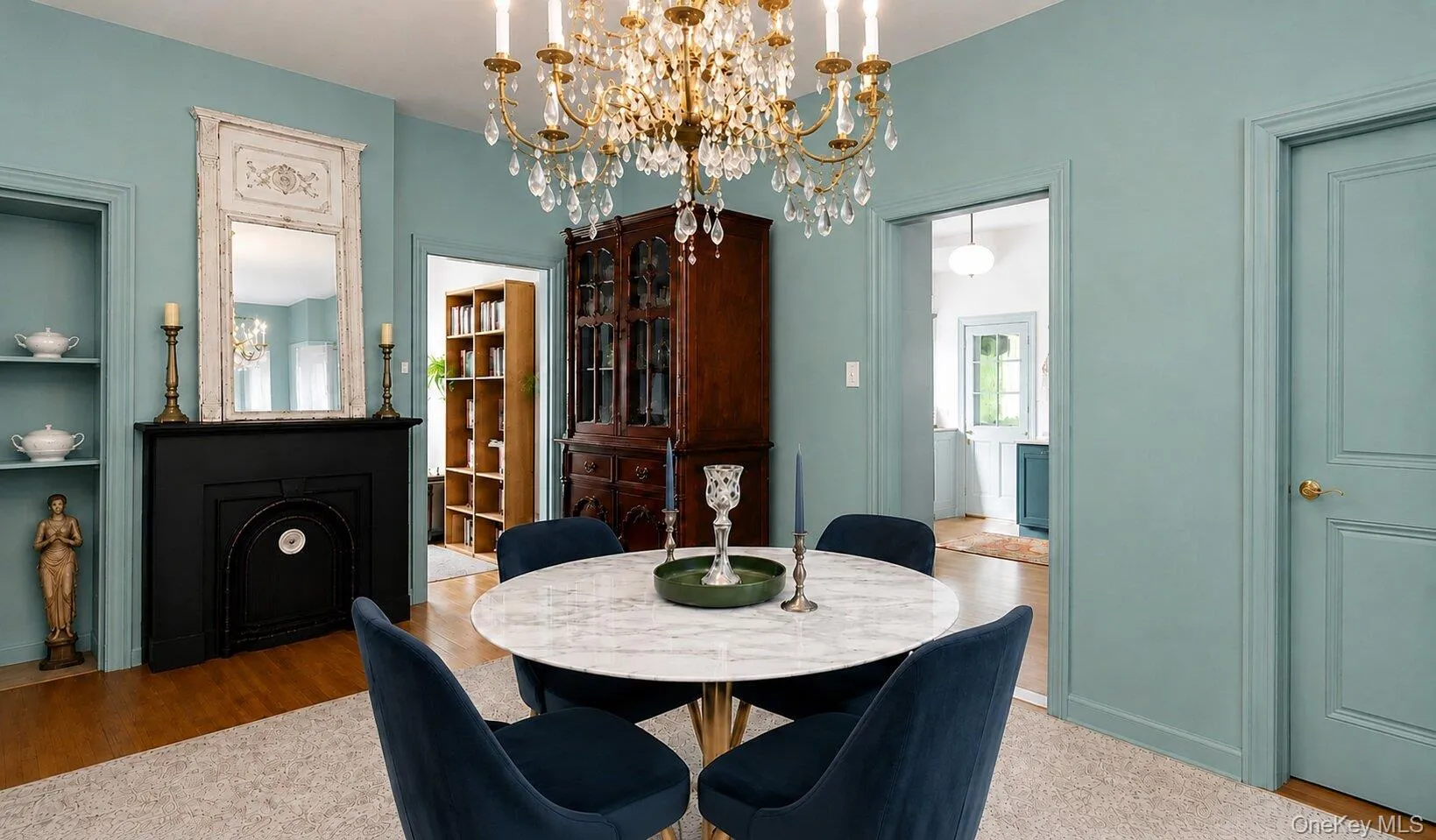 Staged with owner's furniture Staged with owner's furniture