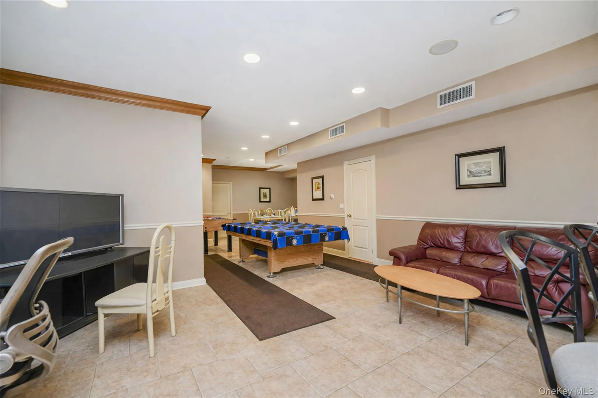 16 Diana Trail, New York, NY, 4 Bedrooms Bedrooms, 9 Rooms Rooms,3 BathroomsBathrooms,Residential,For Rent,Diana,0,1014643 16 Diana Trail, New York, NY, 4 Bedrooms Bedrooms, 9 Rooms Rooms,3 BathroomsBathrooms,Residential,For Rent,Diana,0,1014643