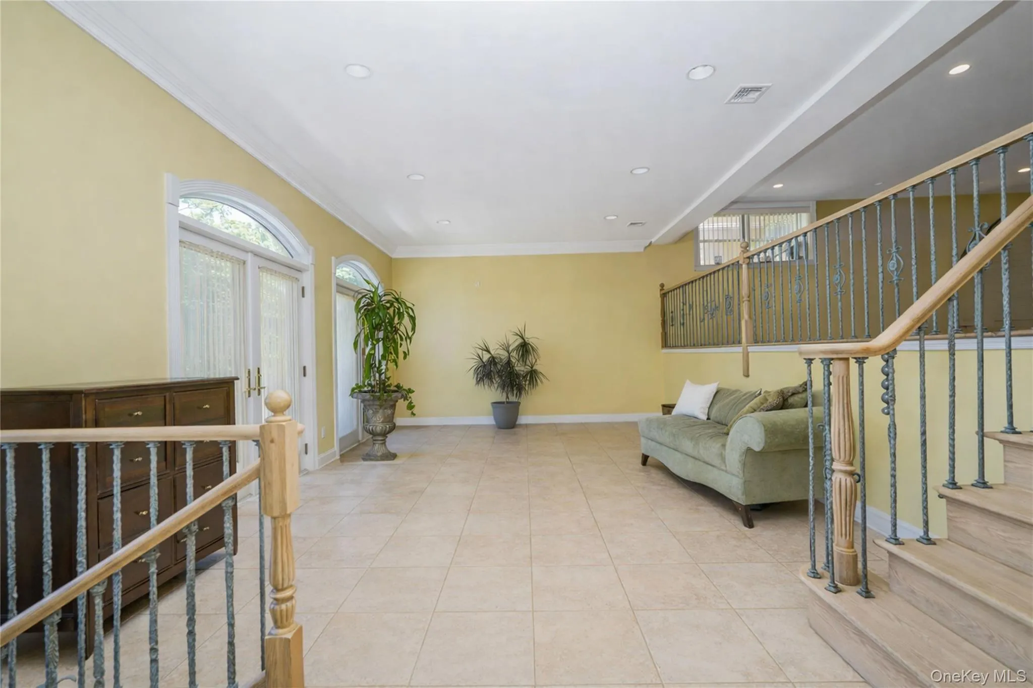 16 Diana Trail, New York, NY, 4 Bedrooms Bedrooms, 9 Rooms Rooms,3 BathroomsBathrooms,Residential,For Rent,Diana,0,1014643 16 Diana Trail, New York, NY, 4 Bedrooms Bedrooms, 9 Rooms Rooms,3 BathroomsBathrooms,Residential,For Rent,Diana,0,1014643