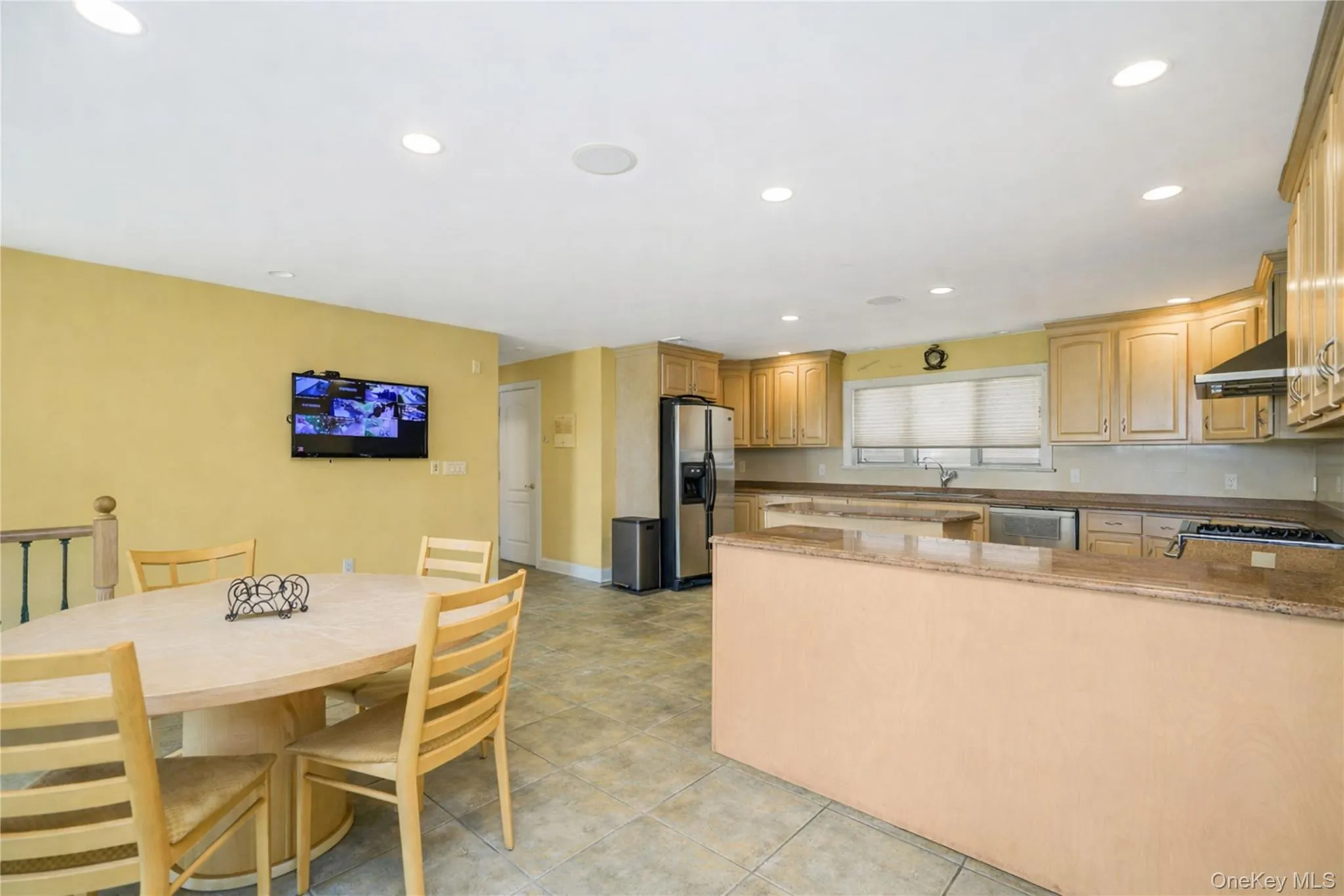 16 Diana Trail, New York, NY, 4 Bedrooms Bedrooms, 9 Rooms Rooms,3 BathroomsBathrooms,Residential,For Rent,Diana,0,1014643 16 Diana Trail, New York, NY, 4 Bedrooms Bedrooms, 9 Rooms Rooms,3 BathroomsBathrooms,Residential,For Rent,Diana,0,1014643