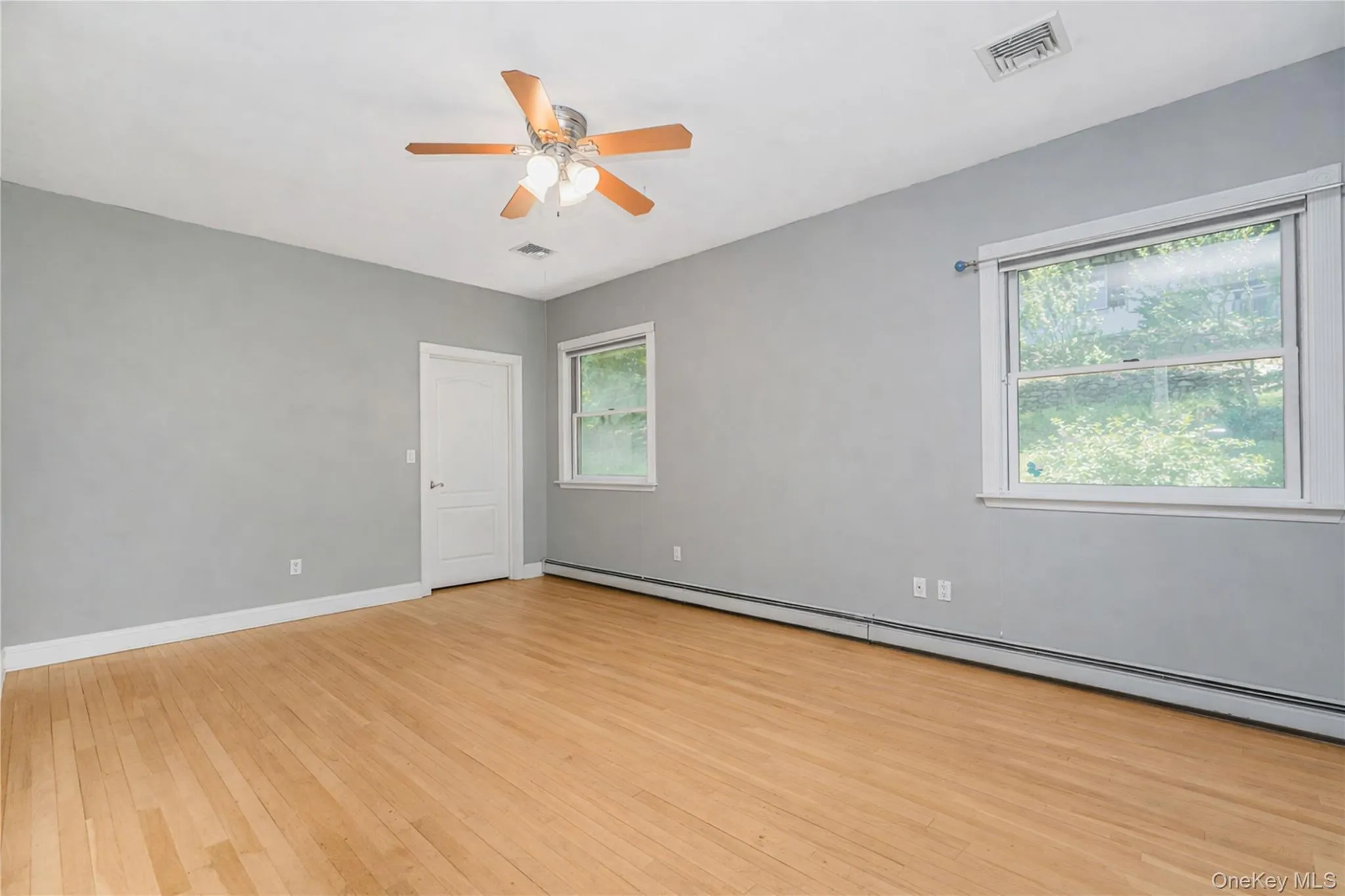 16 Diana Trail, New York, NY, 4 Bedrooms Bedrooms, 9 Rooms Rooms,3 BathroomsBathrooms,Residential,For Rent,Diana,0,1014643 16 Diana Trail, New York, NY, 4 Bedrooms Bedrooms, 9 Rooms Rooms,3 BathroomsBathrooms,Residential,For Rent,Diana,0,1014643