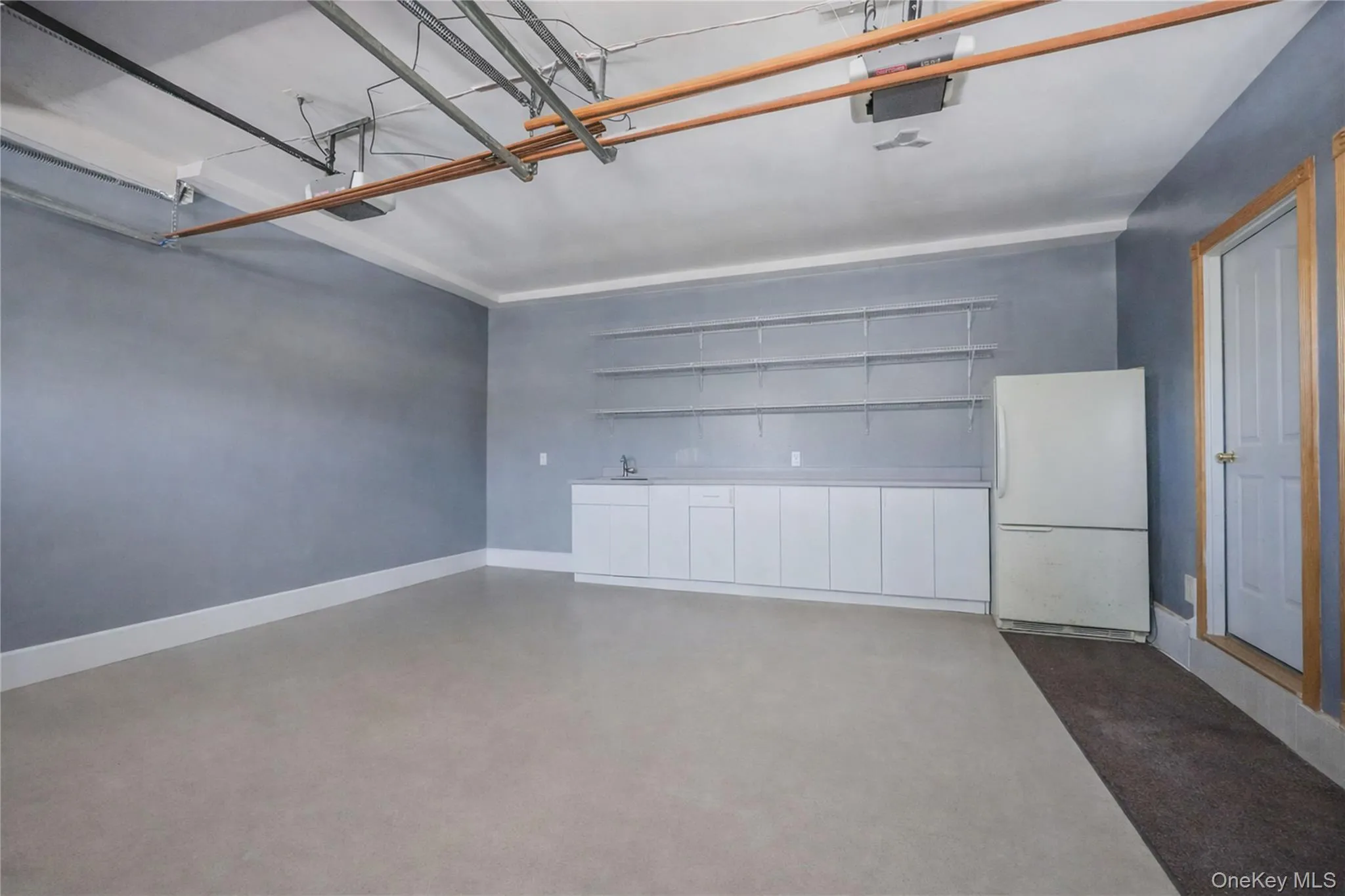 16 Diana Trail, New York, NY, 4 Bedrooms Bedrooms, 9 Rooms Rooms,3 BathroomsBathrooms,Residential,For Rent,Diana,0,1014643 16 Diana Trail, New York, NY, 4 Bedrooms Bedrooms, 9 Rooms Rooms,3 BathroomsBathrooms,Residential,For Rent,Diana,0,1014643