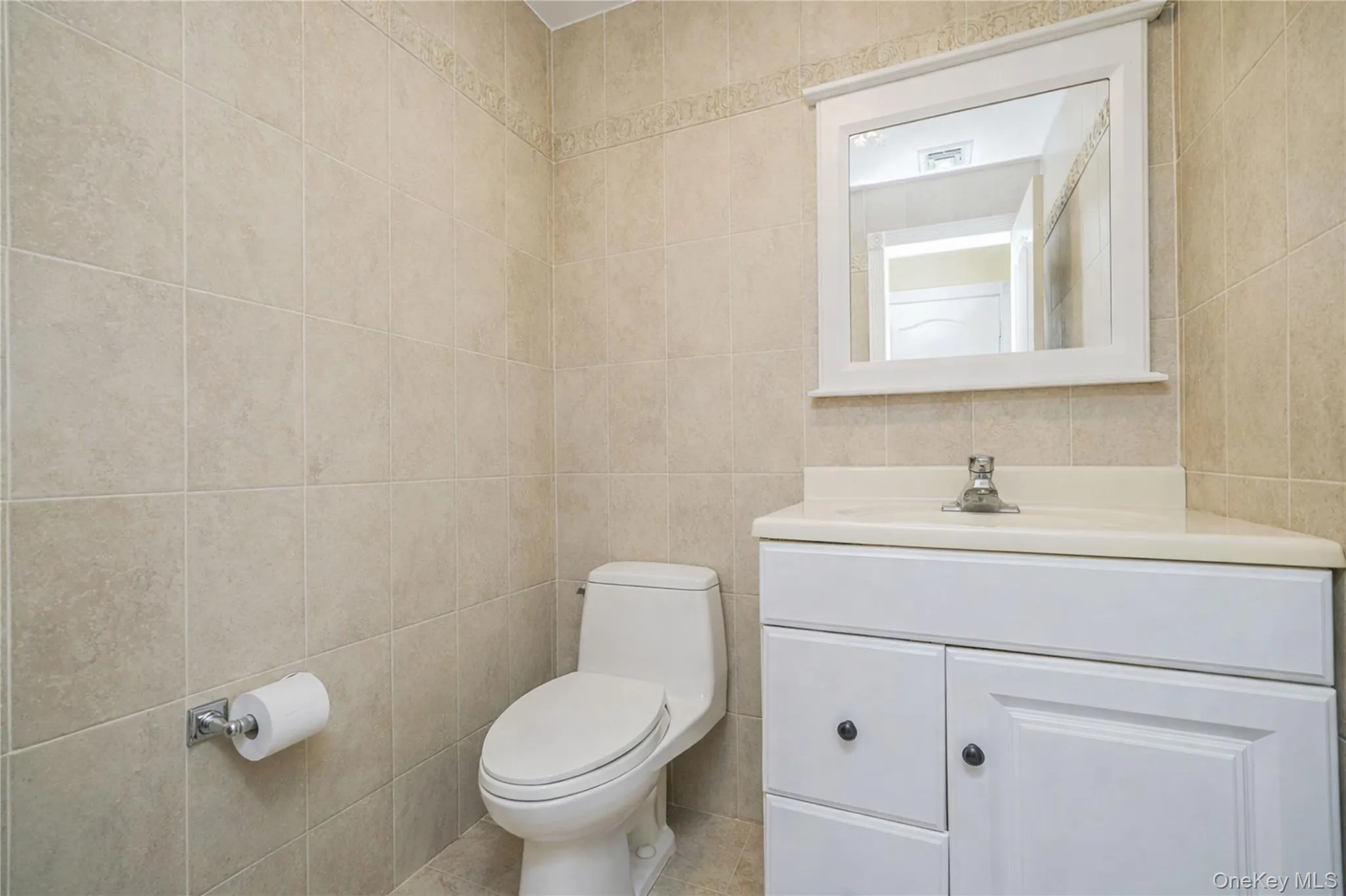 16 Diana Trail, New York, NY, 4 Bedrooms Bedrooms, 9 Rooms Rooms,3 BathroomsBathrooms,Residential,For Rent,Diana,0,1014643 16 Diana Trail, New York, NY, 4 Bedrooms Bedrooms, 9 Rooms Rooms,3 BathroomsBathrooms,Residential,For Rent,Diana,0,1014643