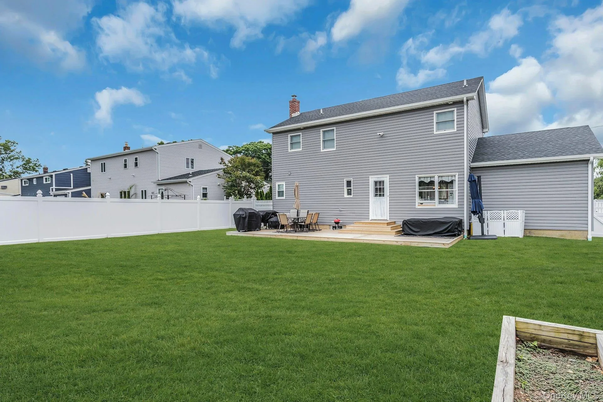 9 Pompano Lane, Oyster Bay, NY, 3 Bedrooms Bedrooms, 6 Rooms Rooms,3 BathroomsBathrooms,Residential,For Rent,Pompano,0,1014646 9 Pompano Lane, Oyster Bay, NY, 3 Bedrooms Bedrooms, 6 Rooms Rooms,3 BathroomsBathrooms,Residential,For Rent,Pompano,0,1014646