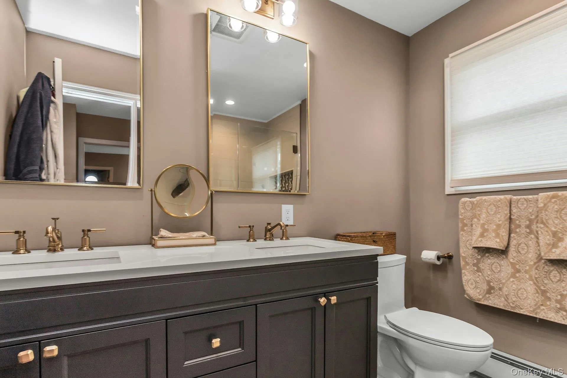 9 Pompano Lane, Oyster Bay, NY, 3 Bedrooms Bedrooms, 6 Rooms Rooms,3 BathroomsBathrooms,Residential,For Rent,Pompano,0,1014646 9 Pompano Lane, Oyster Bay, NY, 3 Bedrooms Bedrooms, 6 Rooms Rooms,3 BathroomsBathrooms,Residential,For Rent,Pompano,0,1014646
