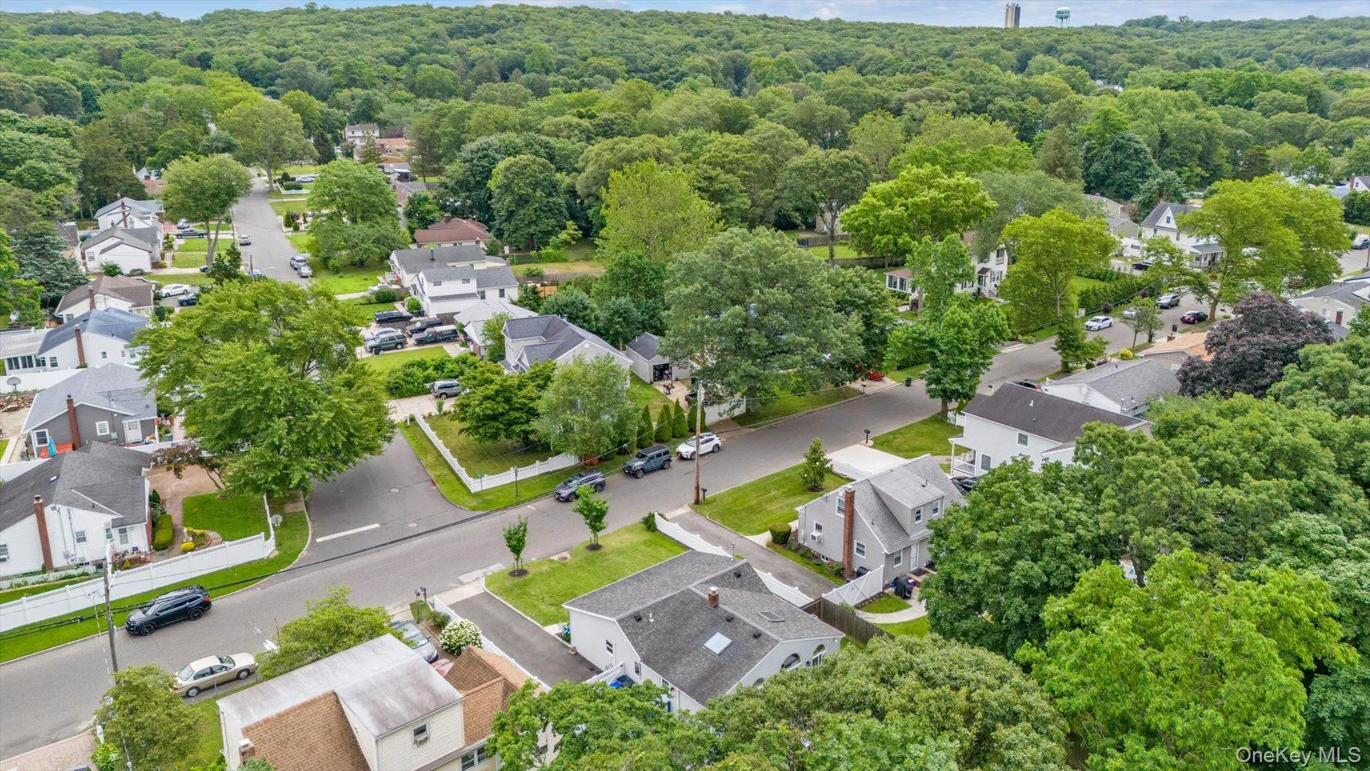 47 Lebkamp Avenue, Huntington, NY, 2 Bedrooms Bedrooms, 5 Rooms Rooms,1 BathroomBathrooms,Residential,For Rent,Lebkamp,0,1014647 47 Lebkamp Avenue, Huntington, NY, 2 Bedrooms Bedrooms, 5 Rooms Rooms,1 BathroomBathrooms,Residential,For Rent,Lebkamp,0,1014647