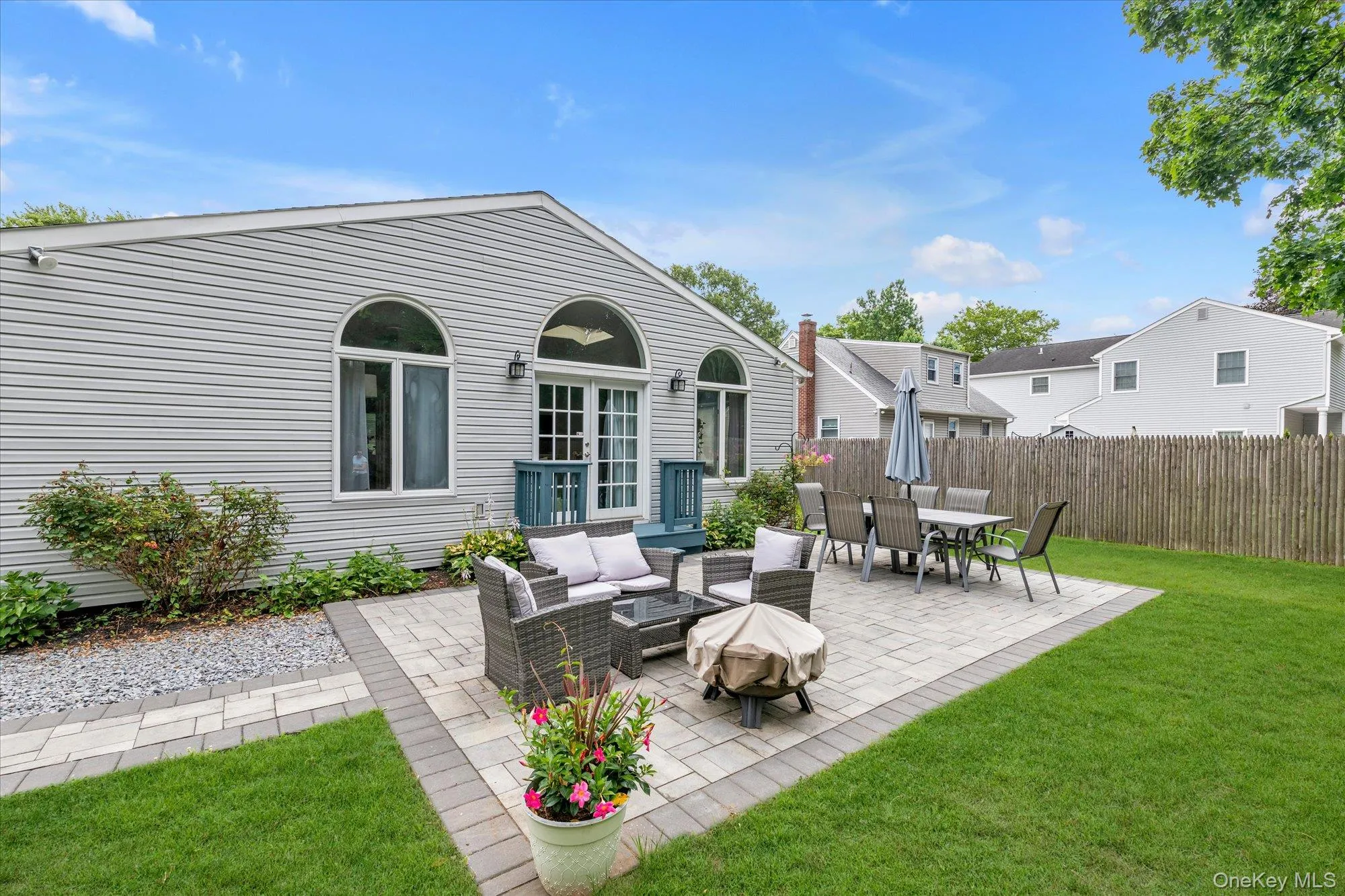 47 Lebkamp Avenue, Huntington, NY, 2 Bedrooms Bedrooms, 5 Rooms Rooms,1 BathroomBathrooms,Residential,For Rent,Lebkamp,0,1014647 47 Lebkamp Avenue, Huntington, NY, 2 Bedrooms Bedrooms, 5 Rooms Rooms,1 BathroomBathrooms,Residential,For Rent,Lebkamp,0,1014647