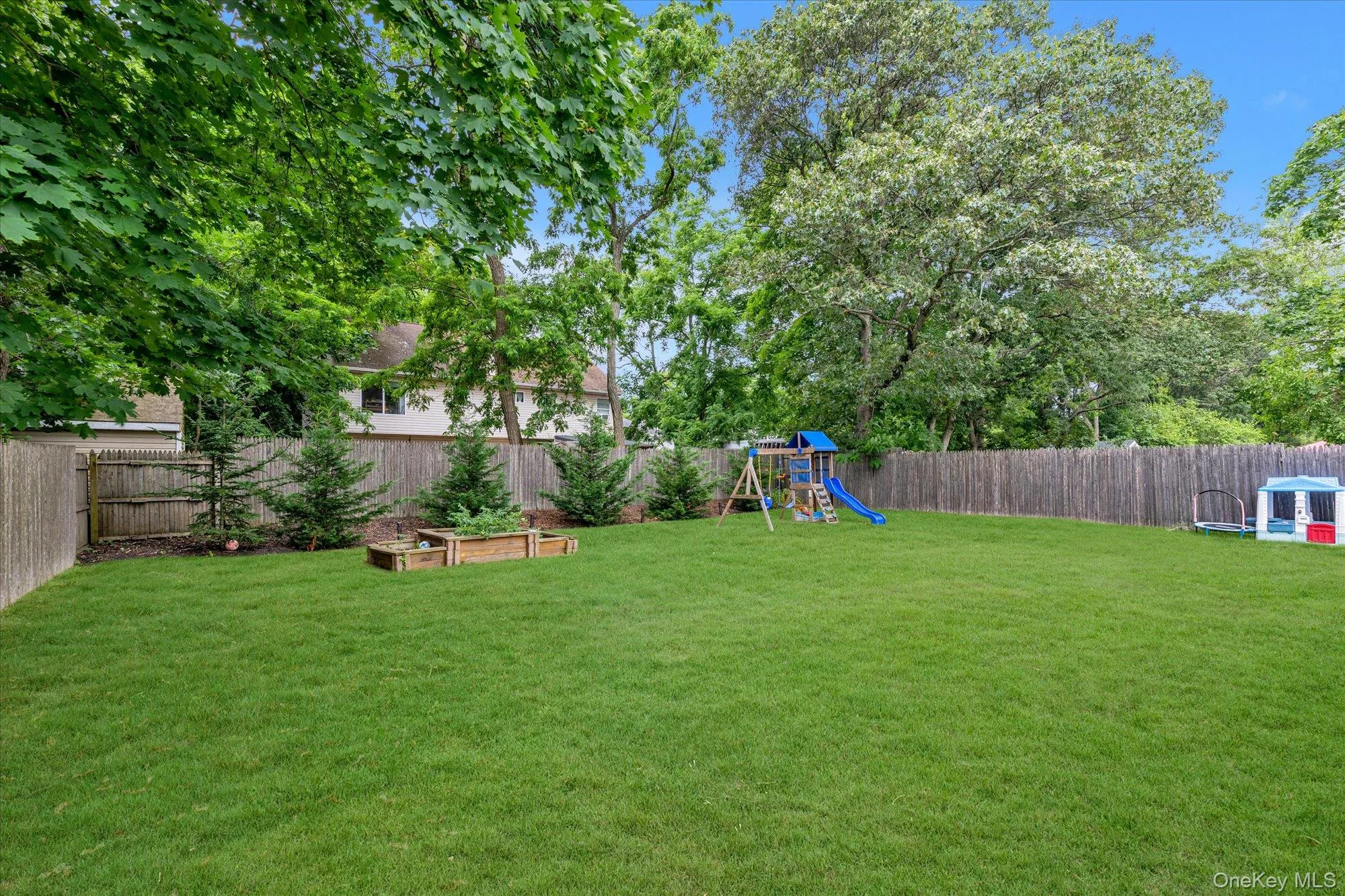 47 Lebkamp Avenue, Huntington, NY, 2 Bedrooms Bedrooms, 5 Rooms Rooms,1 BathroomBathrooms,Residential,For Rent,Lebkamp,0,1014647 47 Lebkamp Avenue, Huntington, NY, 2 Bedrooms Bedrooms, 5 Rooms Rooms,1 BathroomBathrooms,Residential,For Rent,Lebkamp,0,1014647