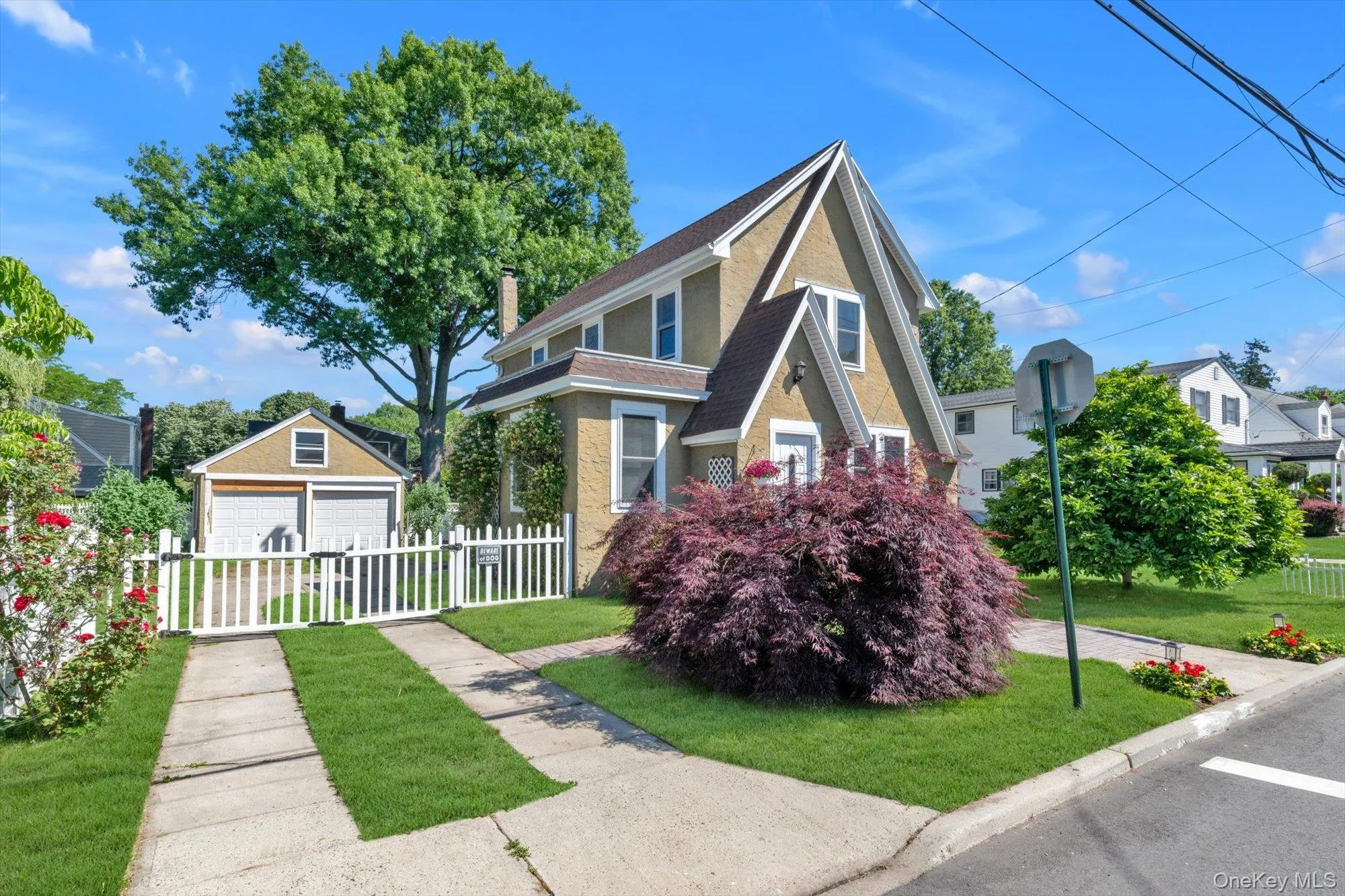 108 Memphis Avenue, Hempstead, NY, 4 Bedrooms Bedrooms, 7 Rooms Rooms,1 BathroomBathrooms,Residential,For Rent,Memphis,0,1014650 108 Memphis Avenue, Hempstead, NY, 4 Bedrooms Bedrooms, 7 Rooms Rooms,1 BathroomBathrooms,Residential,For Rent,Memphis,0,1014650