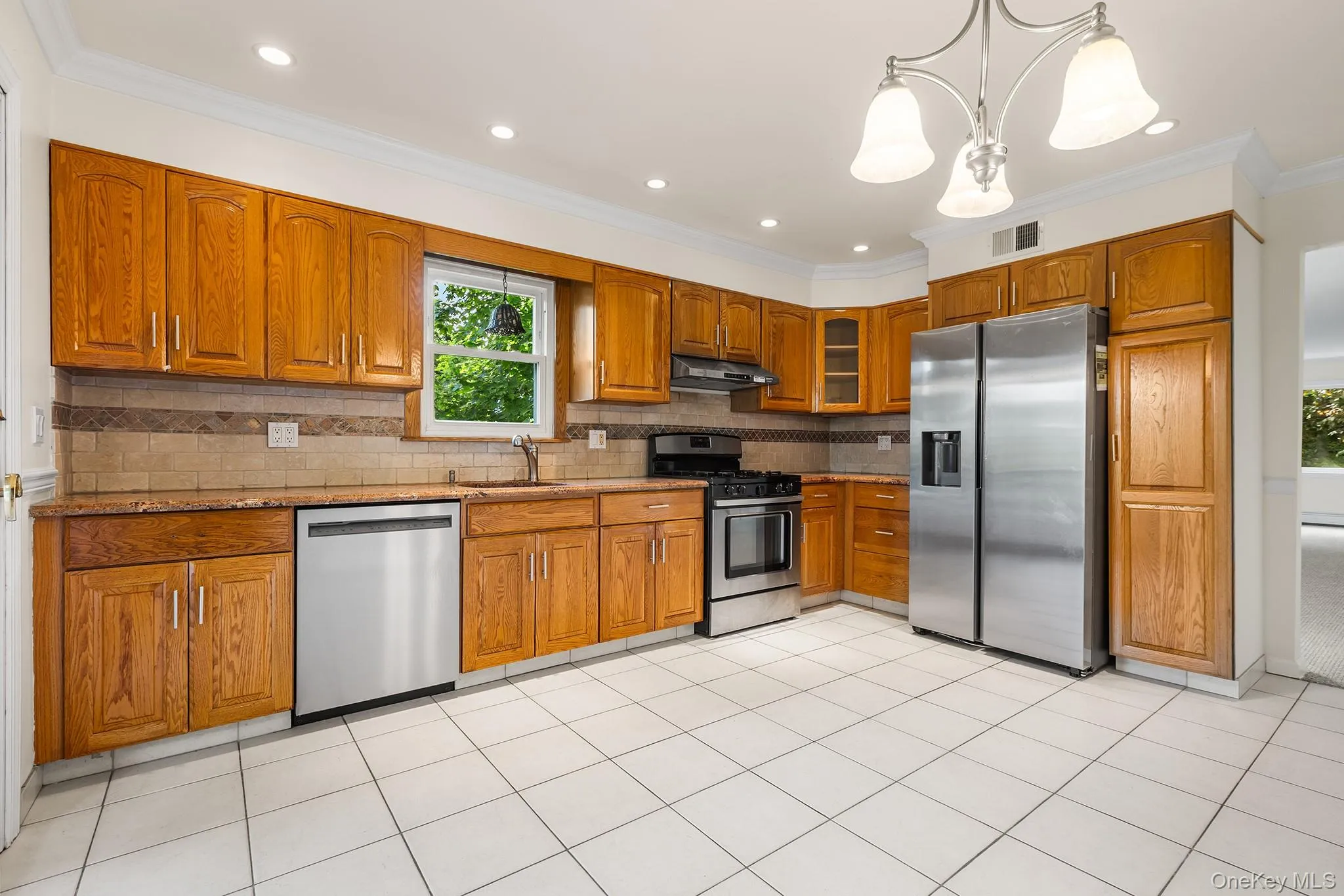 89 Frances Avenue, Harrison, NY, 3 Bedrooms Bedrooms, 7 Rooms Rooms,2 BathroomsBathrooms,Residential Lease,For Rent,Frances,0,1014652 89 Frances Avenue, Harrison, NY, 3 Bedrooms Bedrooms, 7 Rooms Rooms,2 BathroomsBathrooms,Residential Lease,For Rent,Frances,0,1014652
