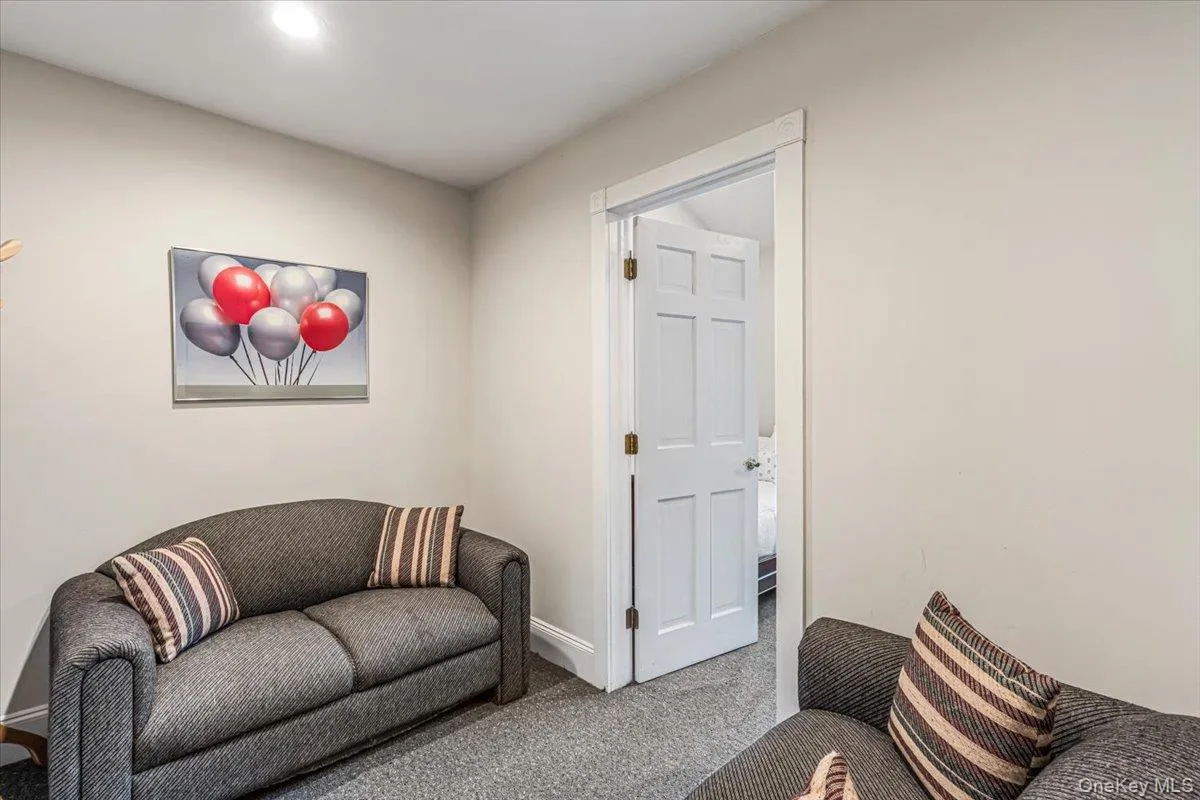 11 Wenwood Drive, Oyster Bay, NY, 5 Bedrooms Bedrooms, 10 Rooms Rooms,4 BathroomsBathrooms,Residential,For Rent,Wenwood,0,1014653 11 Wenwood Drive, Oyster Bay, NY, 5 Bedrooms Bedrooms, 10 Rooms Rooms,4 BathroomsBathrooms,Residential,For Rent,Wenwood,0,1014653
