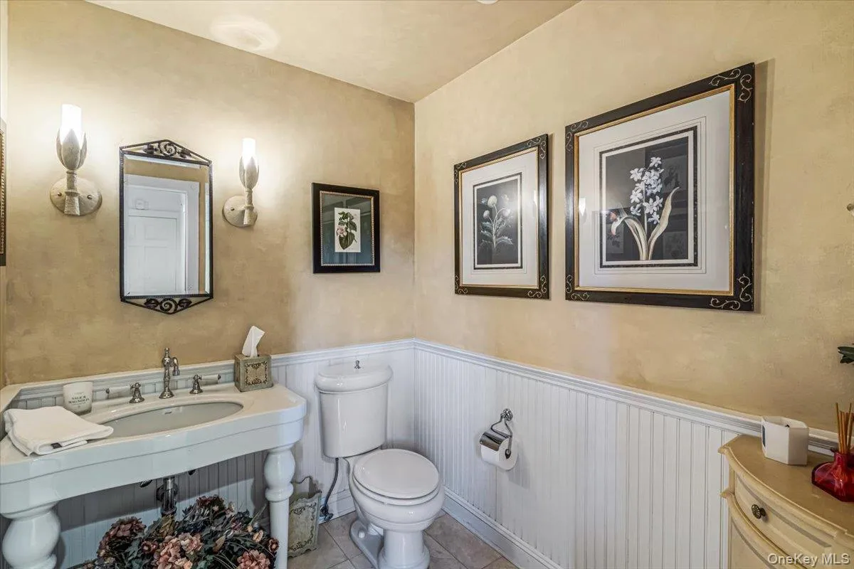 11 Wenwood Drive, Oyster Bay, NY, 5 Bedrooms Bedrooms, 10 Rooms Rooms,4 BathroomsBathrooms,Residential,For Rent,Wenwood,0,1014653 11 Wenwood Drive, Oyster Bay, NY, 5 Bedrooms Bedrooms, 10 Rooms Rooms,4 BathroomsBathrooms,Residential,For Rent,Wenwood,0,1014653