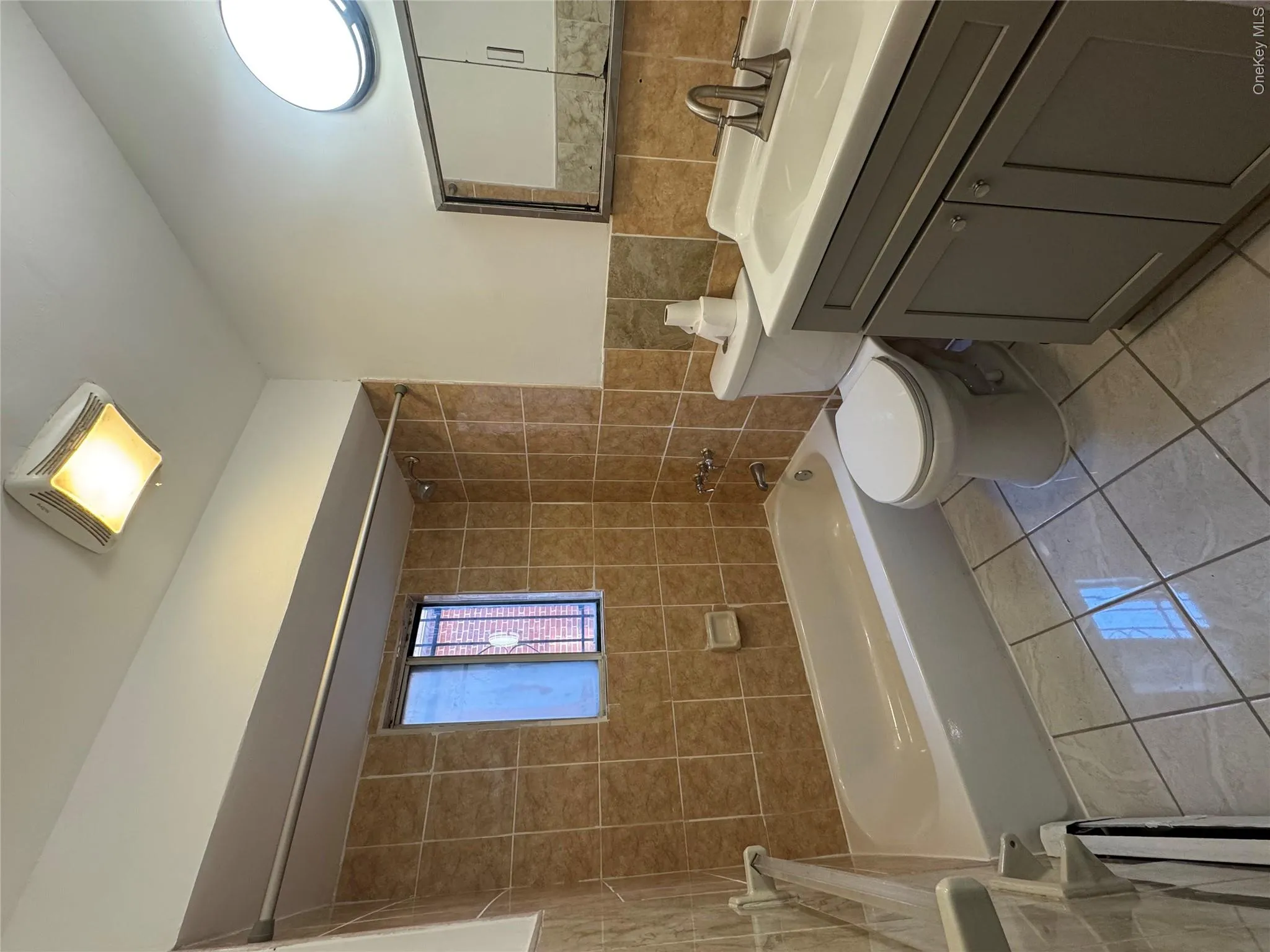17912 145th Avenue, New York, NY, 3 Bedrooms Bedrooms, 6 Rooms Rooms,1 BathroomBathrooms,Residential Lease,For Rent,145th,0,1014655 17912 145th Avenue, New York, NY, 3 Bedrooms Bedrooms, 6 Rooms Rooms,1 BathroomBathrooms,Residential Lease,For Rent,145th,0,1014655