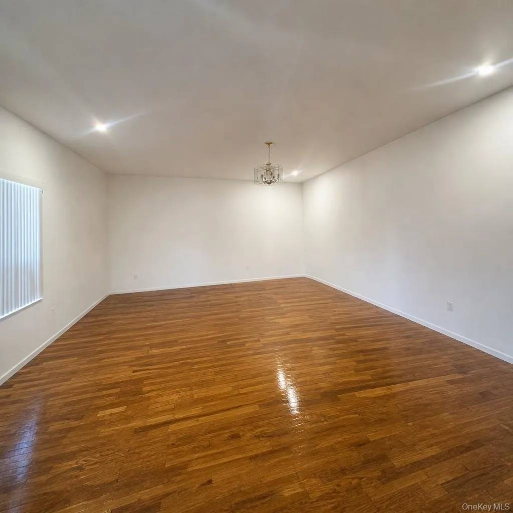 17912 145th Avenue, New York, NY, 3 Bedrooms Bedrooms, 6 Rooms Rooms,1 BathroomBathrooms,Residential Lease,For Rent,145th,0,1014655 17912 145th Avenue, New York, NY, 3 Bedrooms Bedrooms, 6 Rooms Rooms,1 BathroomBathrooms,Residential Lease,For Rent,145th,0,1014655