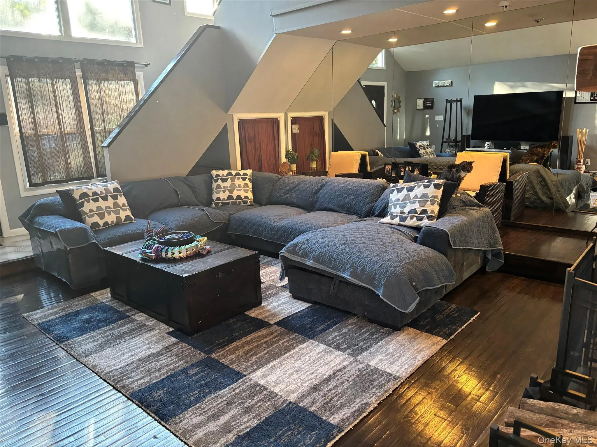 42 Bennett Avenue, Huntington, NY, 3 Bedrooms Bedrooms, 7 Rooms Rooms,2 BathroomsBathrooms,Residential,For Rent,Bennett,0,KEY1014657 42 Bennett Avenue, Huntington, NY, 3 Bedrooms Bedrooms, 7 Rooms Rooms,2 BathroomsBathrooms,Residential,For Rent,Bennett,0,KEY1014657
