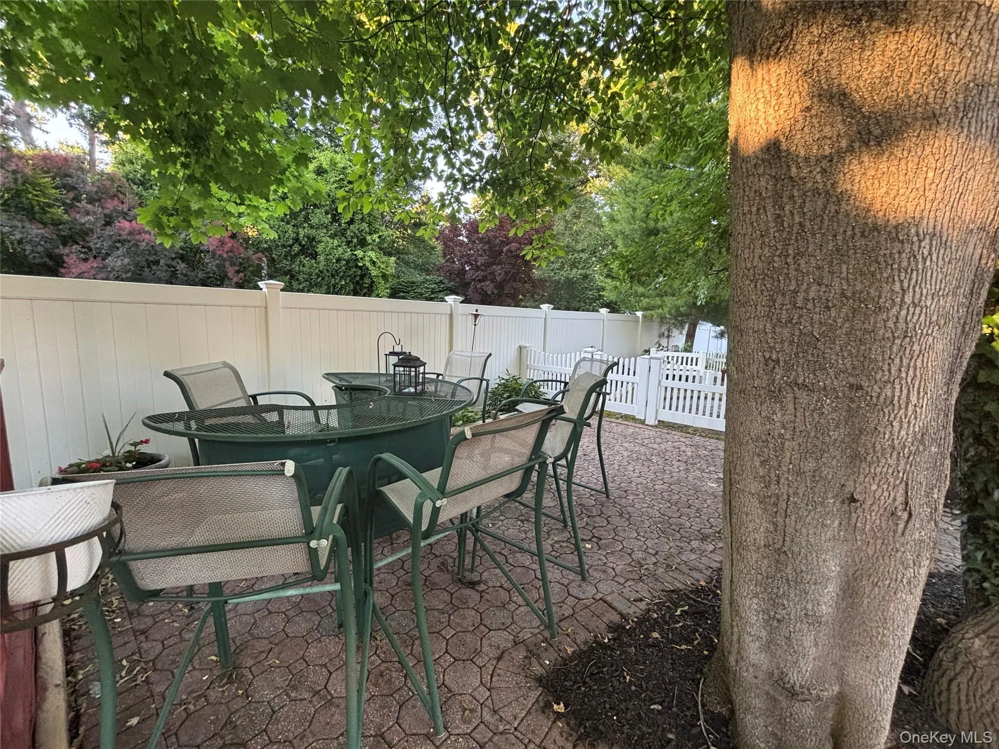 42 Bennett Avenue, Huntington, NY, 3 Bedrooms Bedrooms, 7 Rooms Rooms,2 BathroomsBathrooms,Residential,For Rent,Bennett,0,KEY1014657 42 Bennett Avenue, Huntington, NY, 3 Bedrooms Bedrooms, 7 Rooms Rooms,2 BathroomsBathrooms,Residential,For Rent,Bennett,0,KEY1014657