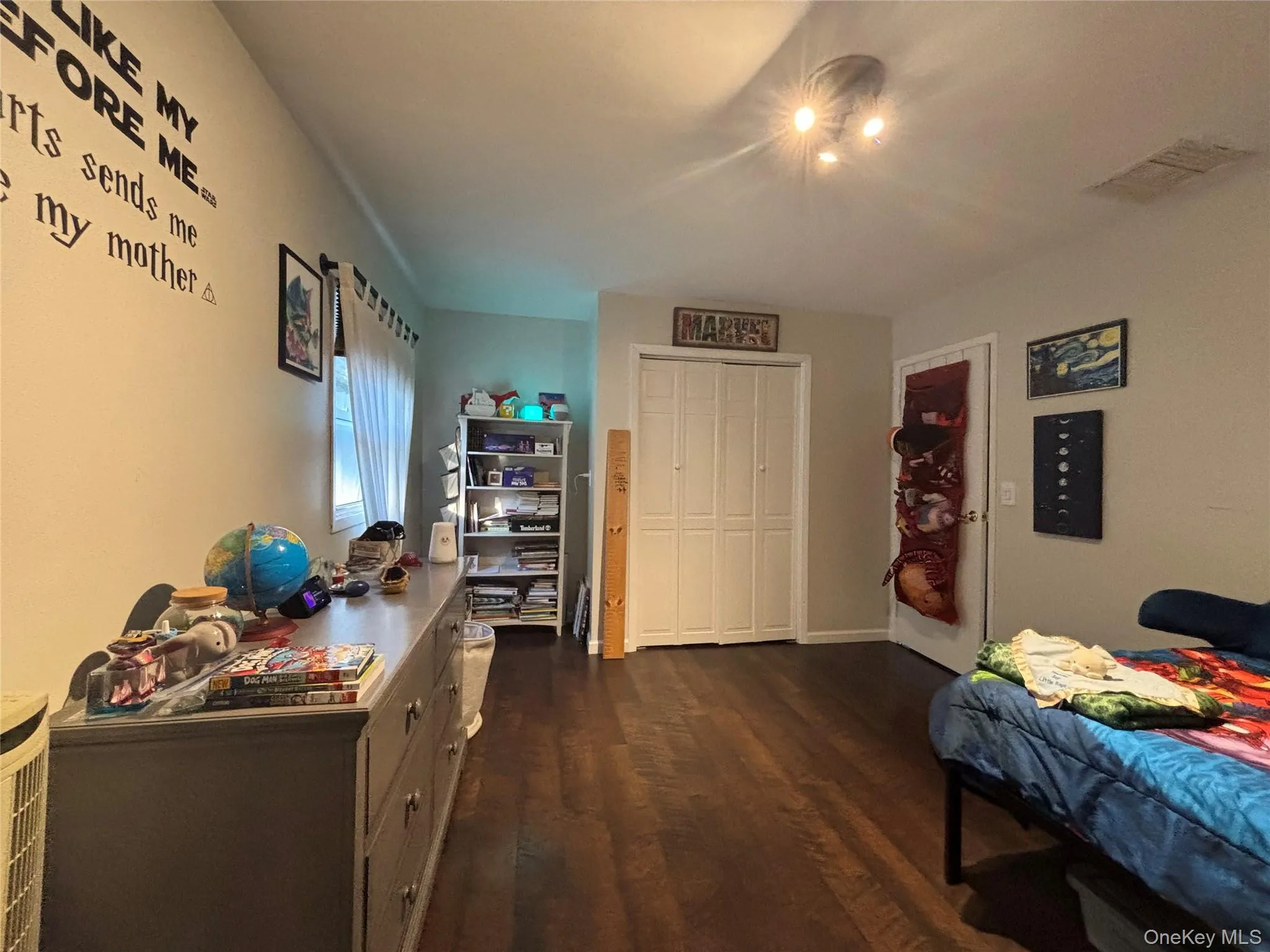 42 Bennett Avenue, Huntington, NY, 3 Bedrooms Bedrooms, 7 Rooms Rooms,2 BathroomsBathrooms,Residential,For Rent,Bennett,0,KEY1014657 42 Bennett Avenue, Huntington, NY, 3 Bedrooms Bedrooms, 7 Rooms Rooms,2 BathroomsBathrooms,Residential,For Rent,Bennett,0,KEY1014657