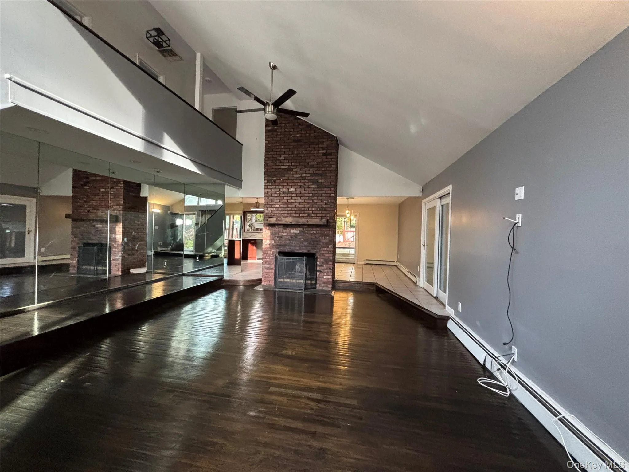 42 Bennett Avenue, Huntington, NY, 3 Bedrooms Bedrooms, 7 Rooms Rooms,2 BathroomsBathrooms,Residential,For Rent,Bennett,0,1014657 42 Bennett Avenue, Huntington, NY, 3 Bedrooms Bedrooms, 7 Rooms Rooms,2 BathroomsBathrooms,Residential,For Rent,Bennett,0,1014657