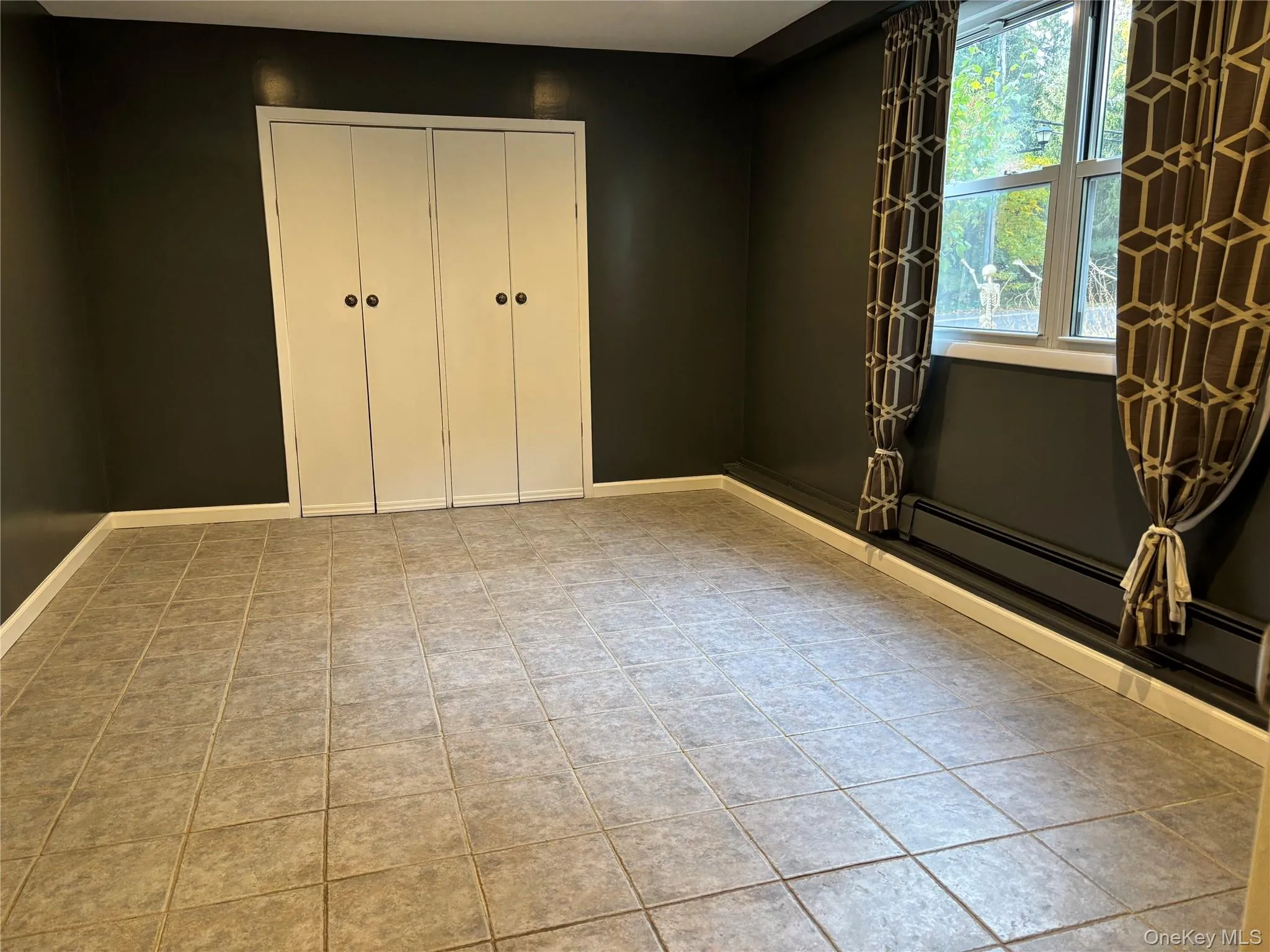 42 Bennett Avenue, Huntington, NY, 3 Bedrooms Bedrooms, 7 Rooms Rooms,2 BathroomsBathrooms,Residential,For Rent,Bennett,0,1014657 42 Bennett Avenue, Huntington, NY, 3 Bedrooms Bedrooms, 7 Rooms Rooms,2 BathroomsBathrooms,Residential,For Rent,Bennett,0,1014657
