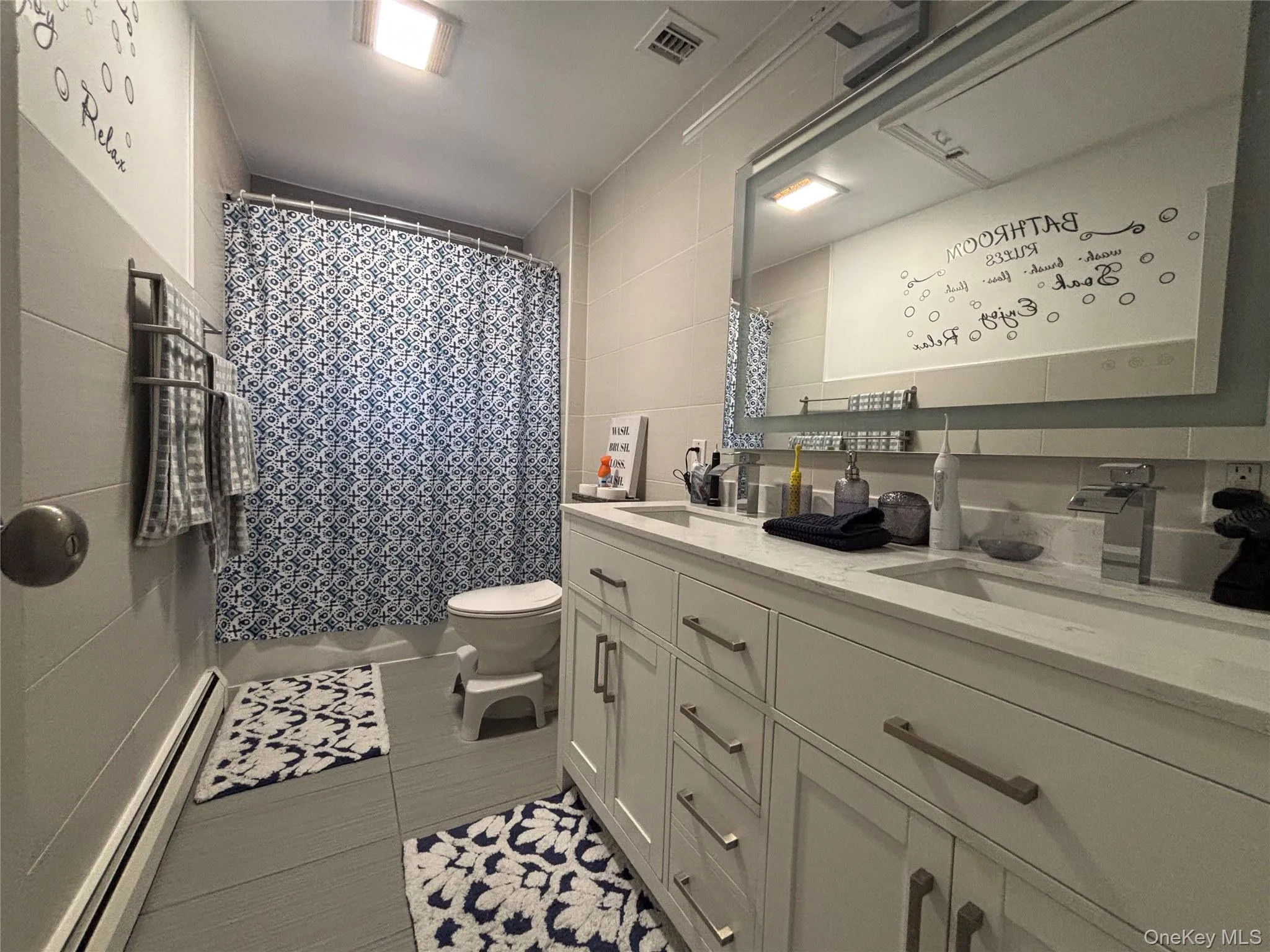 42 Bennett Avenue, Huntington, NY, 3 Bedrooms Bedrooms, 7 Rooms Rooms,2 BathroomsBathrooms,Residential,For Rent,Bennett,0,KEY1014657 42 Bennett Avenue, Huntington, NY, 3 Bedrooms Bedrooms, 7 Rooms Rooms,2 BathroomsBathrooms,Residential,For Rent,Bennett,0,KEY1014657