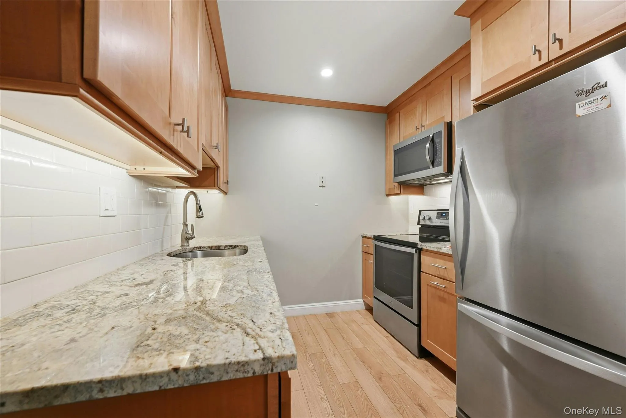 133 Eastbourne Court, Brookhaven, NY, 2 Bedrooms Bedrooms, 5 Rooms Rooms,1 BathroomBathrooms,Residential,For Rent,Eastbourne,0,1014659 133 Eastbourne Court, Brookhaven, NY, 2 Bedrooms Bedrooms, 5 Rooms Rooms,1 BathroomBathrooms,Residential,For Rent,Eastbourne,0,1014659