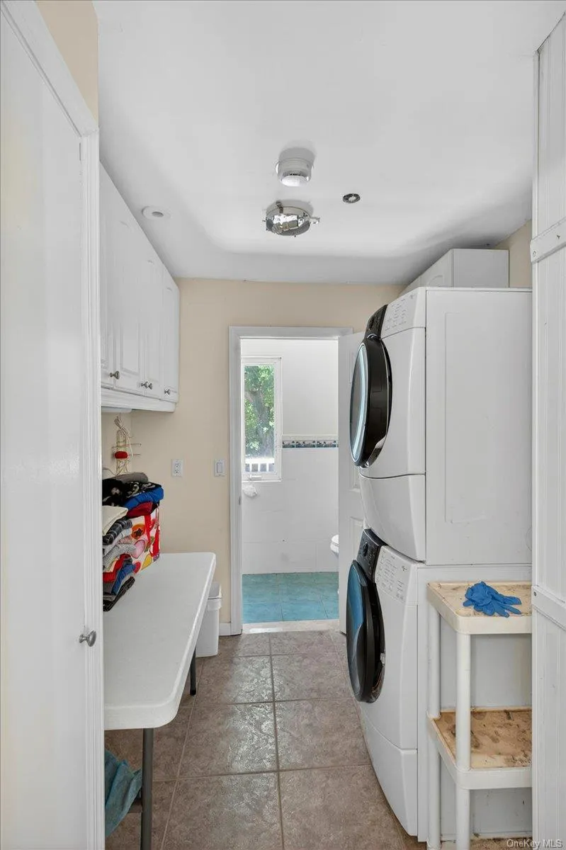 52 Victory Avenue, Brookhaven, NY, 8 Bedrooms Bedrooms, 18 Rooms Rooms,5 BathroomsBathrooms,Residential,For Rent,Victory,0,1014660 52 Victory Avenue, Brookhaven, NY, 8 Bedrooms Bedrooms, 18 Rooms Rooms,5 BathroomsBathrooms,Residential,For Rent,Victory,0,1014660
