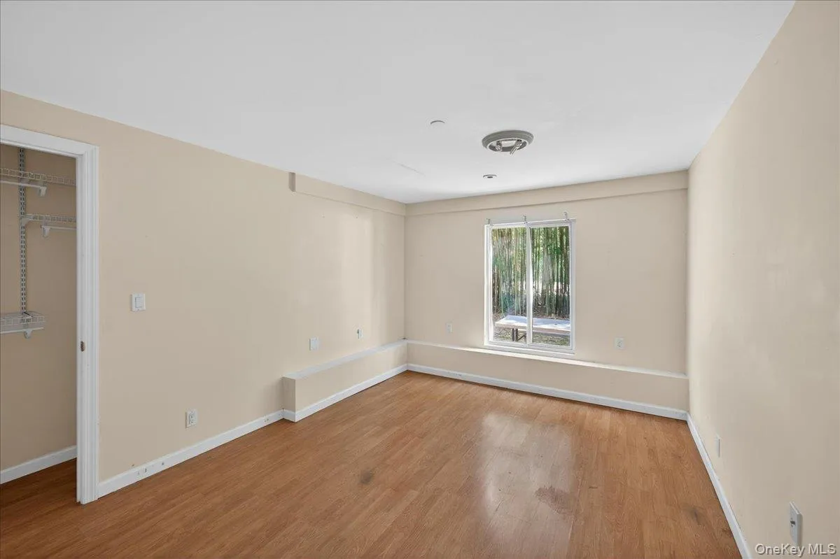 52 Victory Avenue, Brookhaven, NY, 8 Bedrooms Bedrooms, 18 Rooms Rooms,5 BathroomsBathrooms,Residential,For Rent,Victory,0,1014660 52 Victory Avenue, Brookhaven, NY, 8 Bedrooms Bedrooms, 18 Rooms Rooms,5 BathroomsBathrooms,Residential,For Rent,Victory,0,1014660