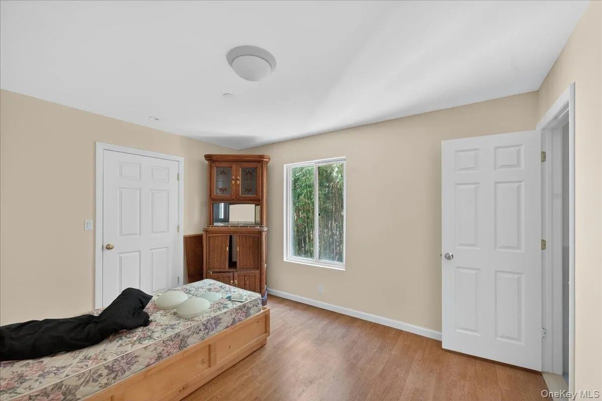 52 Victory Avenue, Brookhaven, NY, 8 Bedrooms Bedrooms, 18 Rooms Rooms,5 BathroomsBathrooms,Residential,For Rent,Victory,0,1014660 52 Victory Avenue, Brookhaven, NY, 8 Bedrooms Bedrooms, 18 Rooms Rooms,5 BathroomsBathrooms,Residential,For Rent,Victory,0,1014660