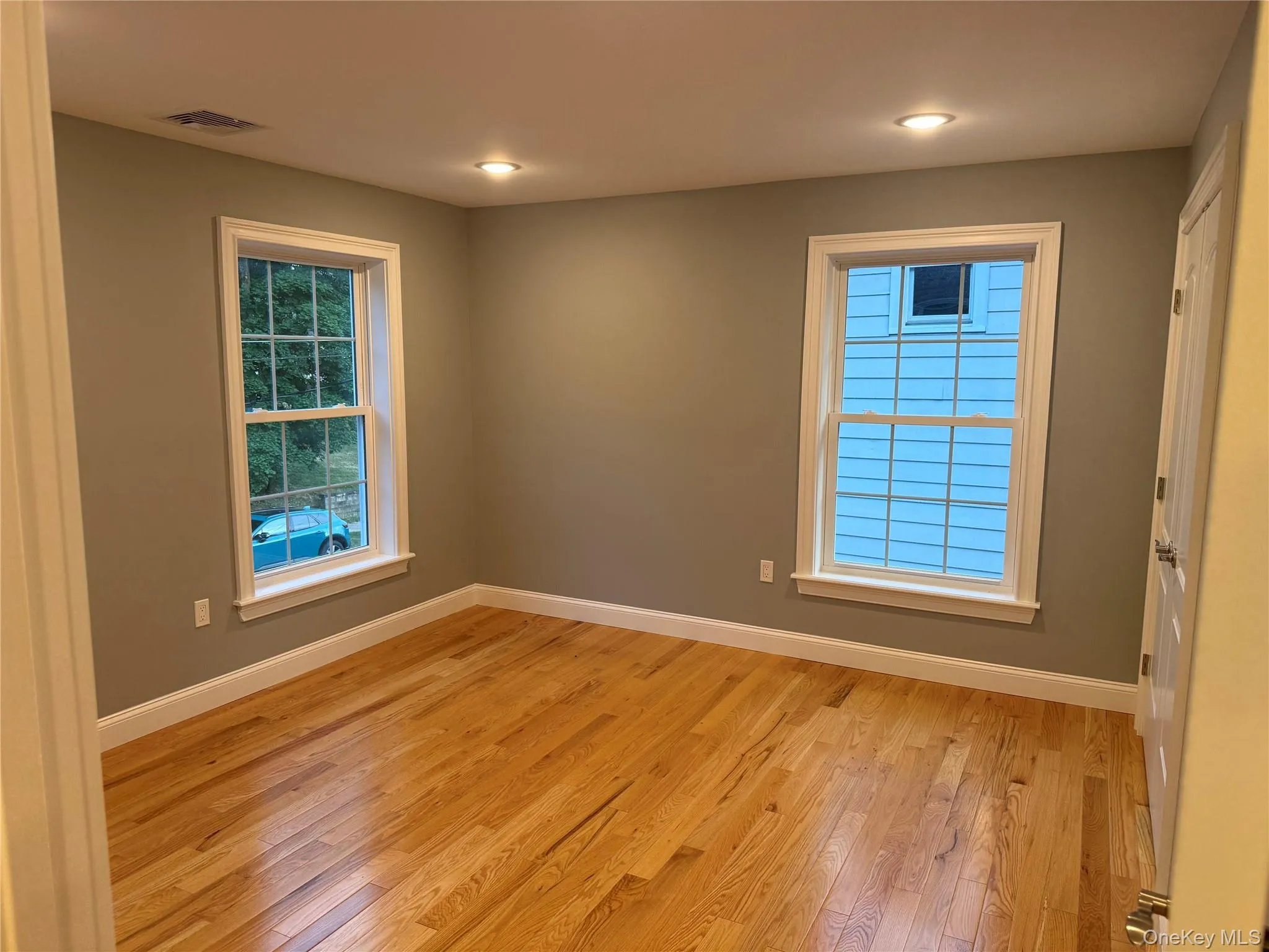 2nd bedroom 2nd bedroom