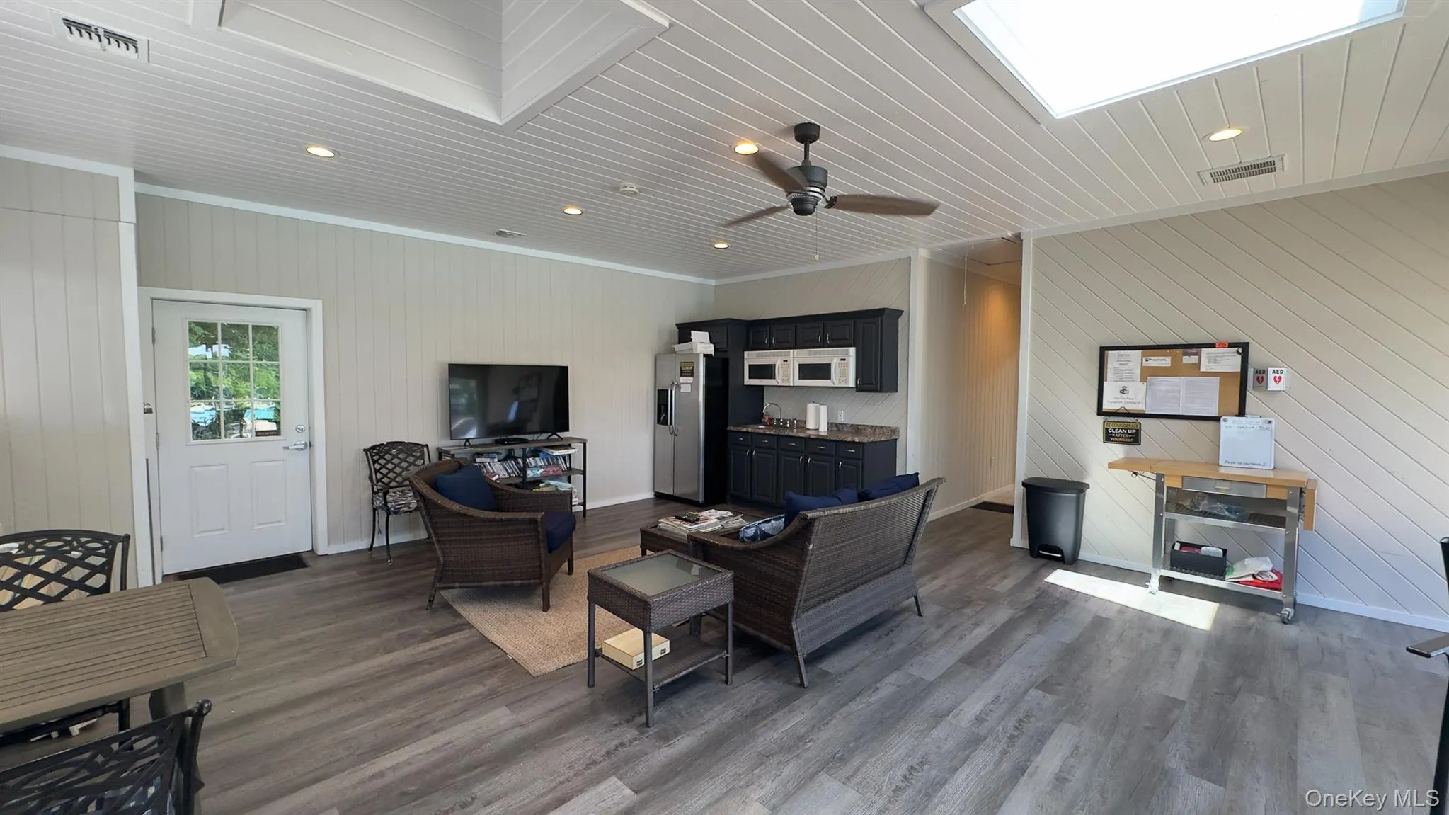 Clubhouse Clubhouse