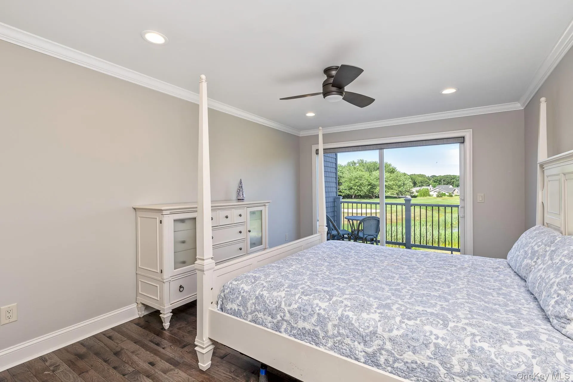 Upper Level Bedroom 3 with Private Balcony Upper Level Bedroom 3 with Private Balcony