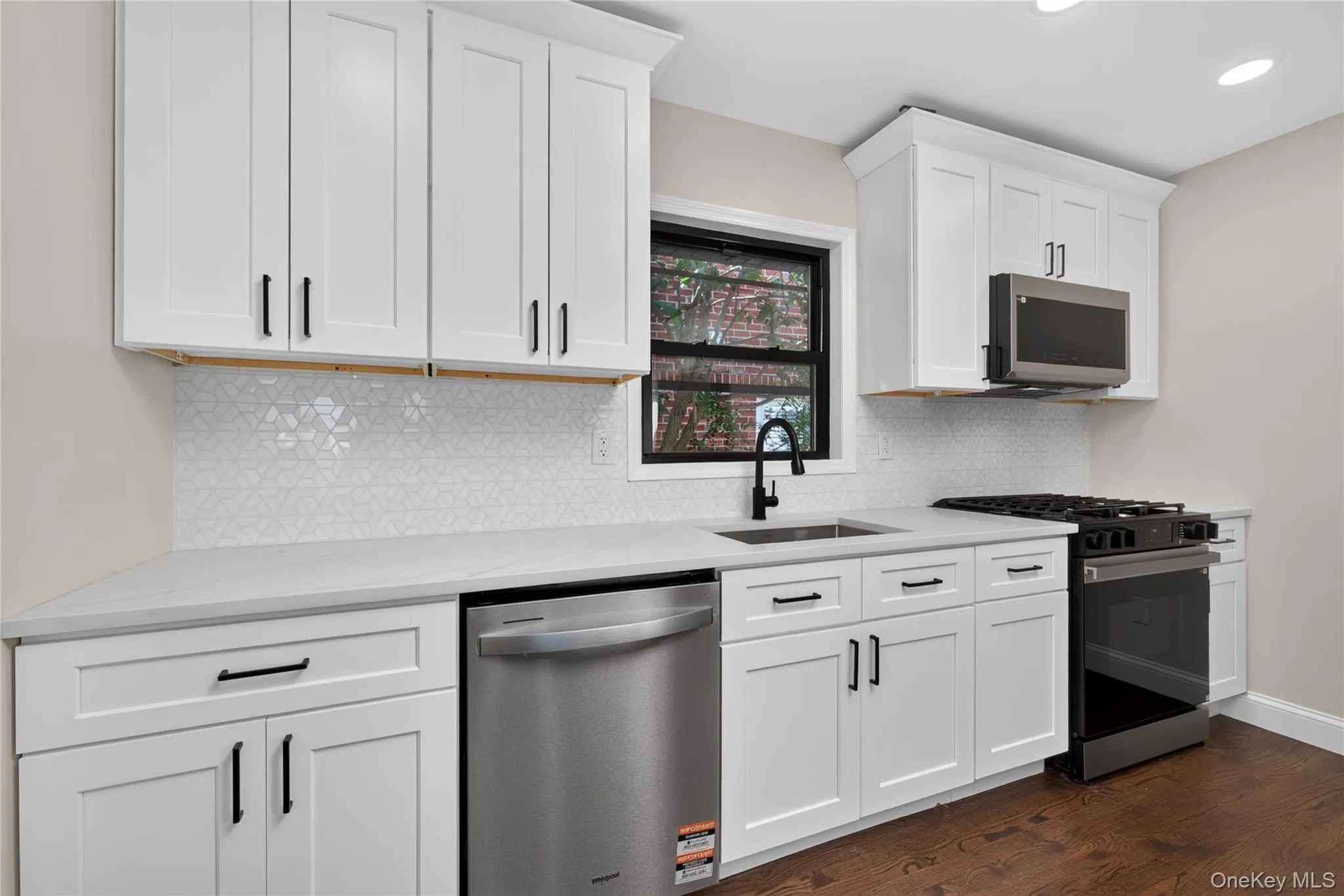 115 Arthur Avenue, Hempstead, NY, 4 Bedrooms Bedrooms, 8 Rooms Rooms,3 BathroomsBathrooms,Residential,For Rent,Arthur,0,1014668 115 Arthur Avenue, Hempstead, NY, 4 Bedrooms Bedrooms, 8 Rooms Rooms,3 BathroomsBathrooms,Residential,For Rent,Arthur,0,1014668
