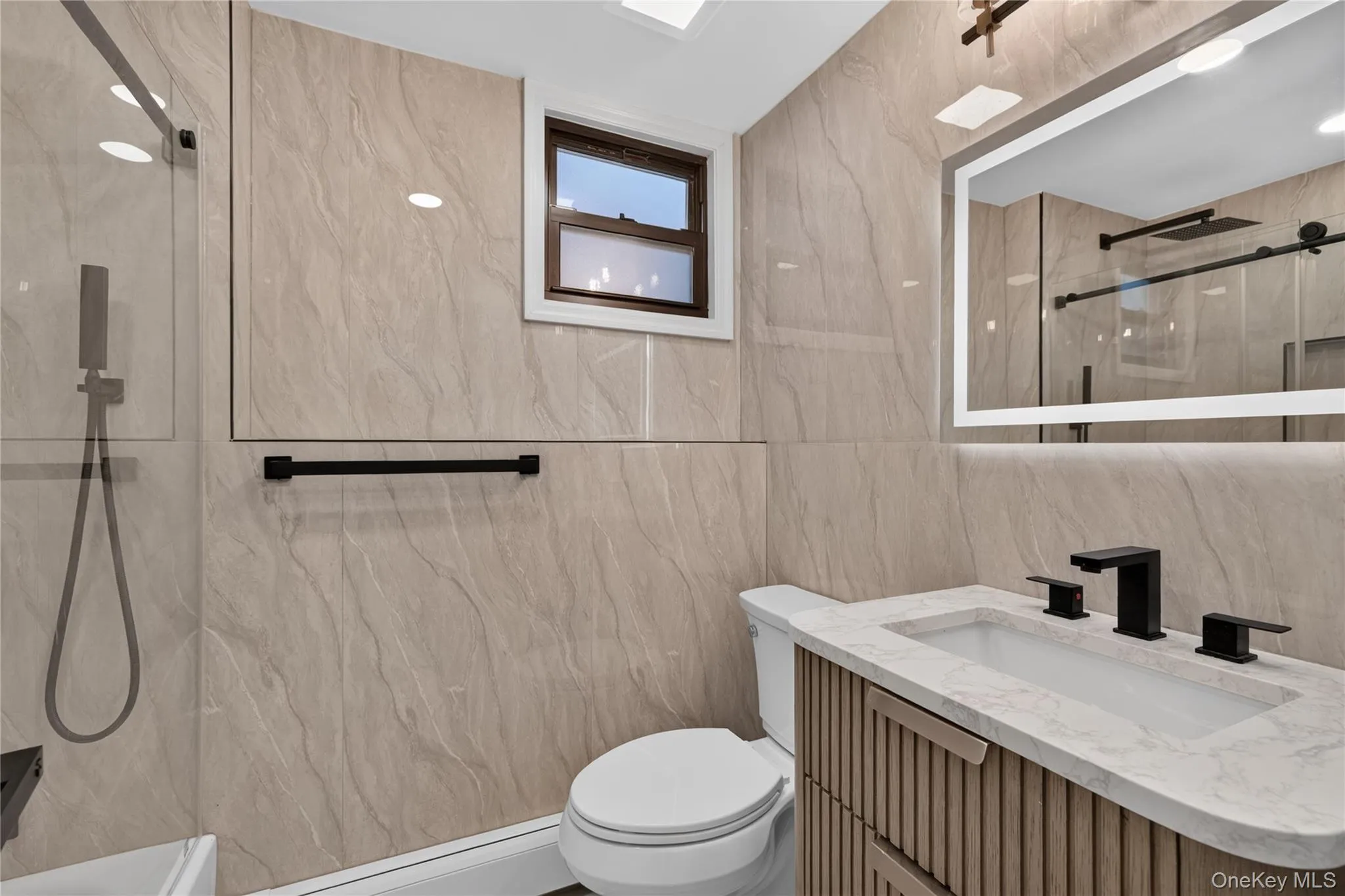 115 Arthur Avenue, Hempstead, NY, 4 Bedrooms Bedrooms, 8 Rooms Rooms,3 BathroomsBathrooms,Residential,For Rent,Arthur,0,1014668 115 Arthur Avenue, Hempstead, NY, 4 Bedrooms Bedrooms, 8 Rooms Rooms,3 BathroomsBathrooms,Residential,For Rent,Arthur,0,1014668