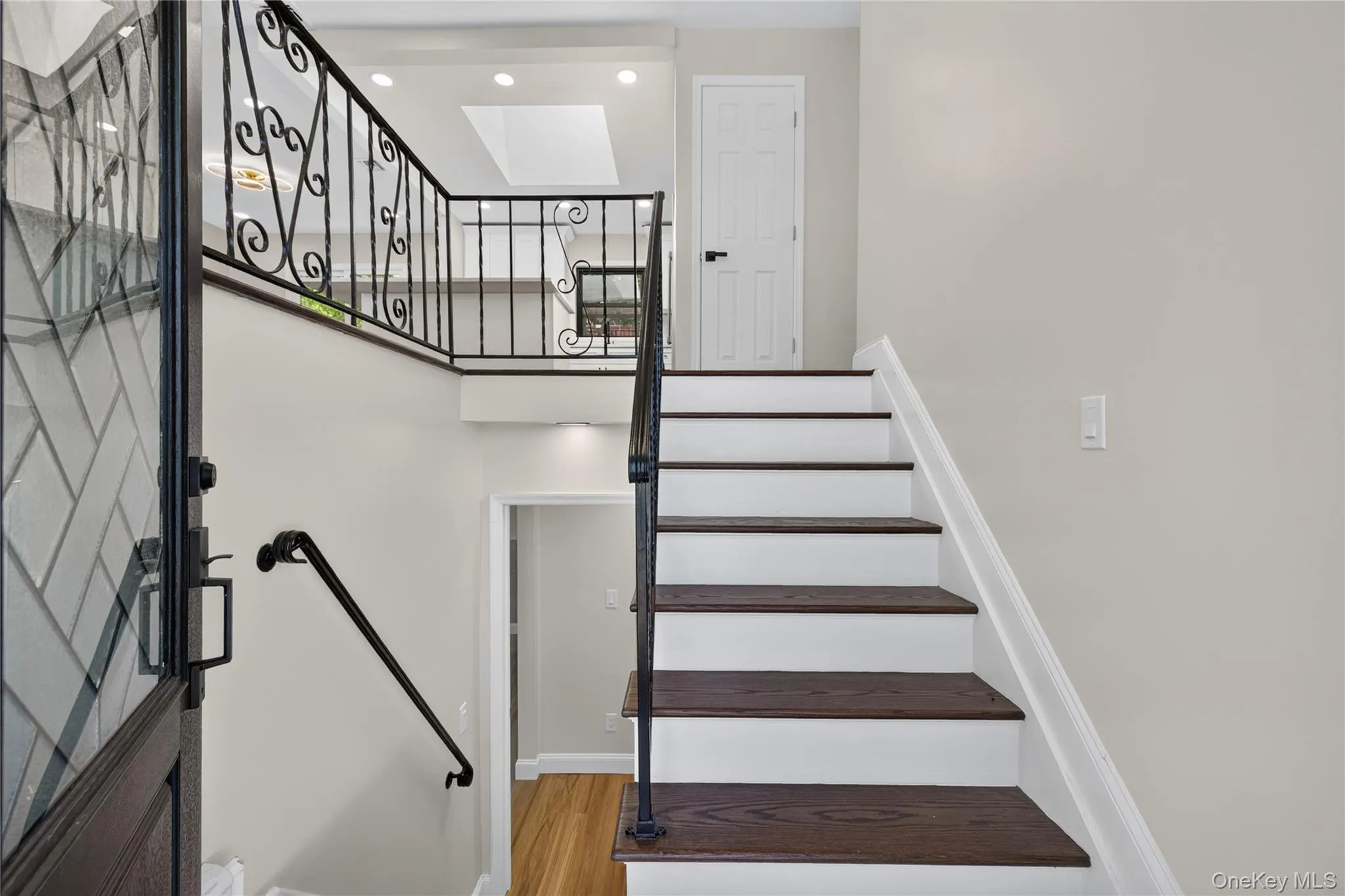115 Arthur Avenue, Hempstead, NY, 4 Bedrooms Bedrooms, 8 Rooms Rooms,3 BathroomsBathrooms,Residential,For Rent,Arthur,0,1014668 115 Arthur Avenue, Hempstead, NY, 4 Bedrooms Bedrooms, 8 Rooms Rooms,3 BathroomsBathrooms,Residential,For Rent,Arthur,0,1014668