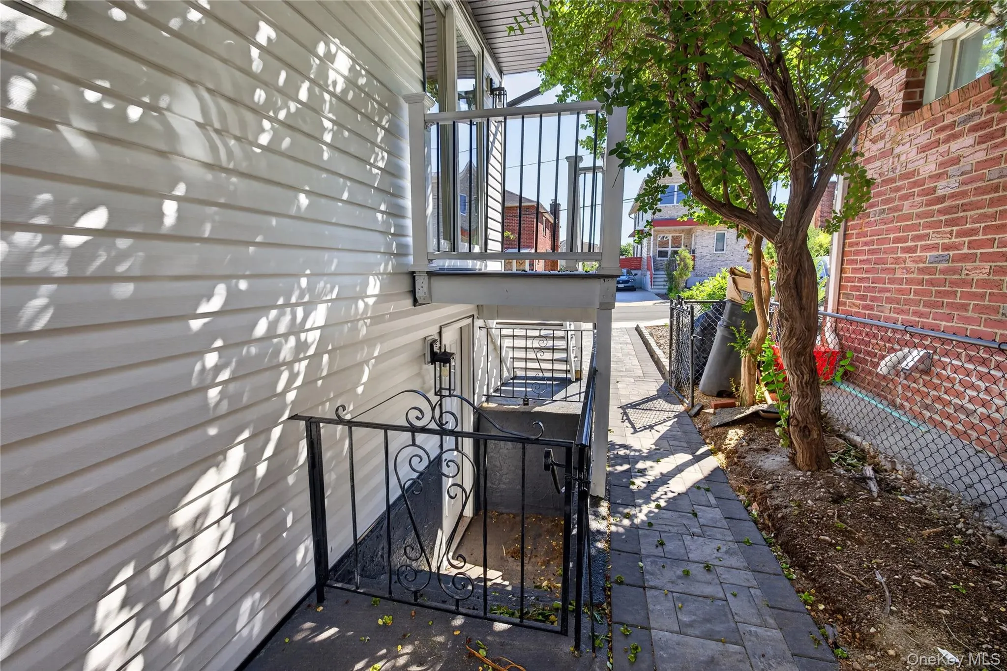 115 Arthur Avenue, Hempstead, NY, 4 Bedrooms Bedrooms, 8 Rooms Rooms,3 BathroomsBathrooms,Residential,For Rent,Arthur,0,1014668 115 Arthur Avenue, Hempstead, NY, 4 Bedrooms Bedrooms, 8 Rooms Rooms,3 BathroomsBathrooms,Residential,For Rent,Arthur,0,1014668