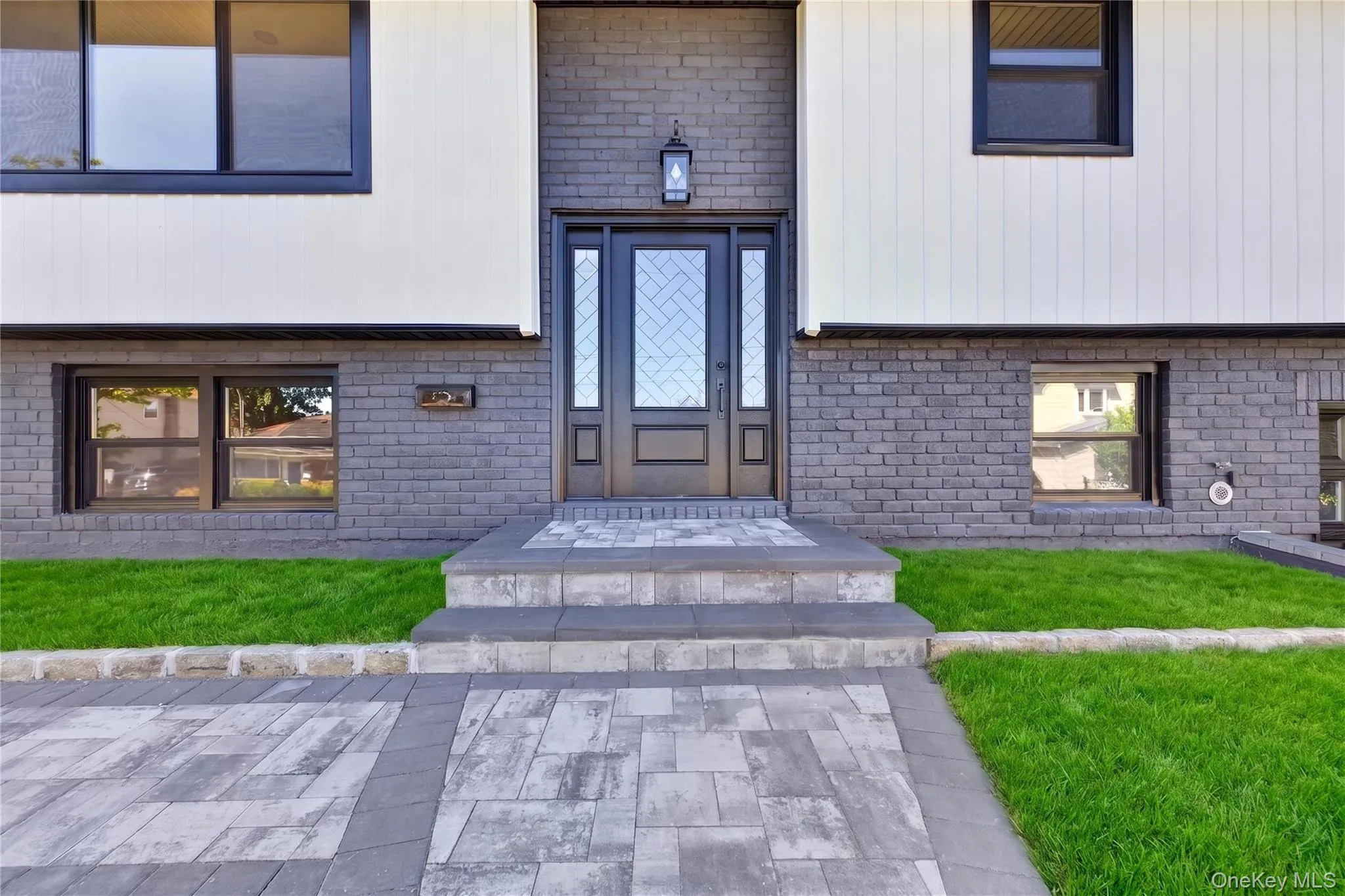 115 Arthur Avenue, Hempstead, NY, 4 Bedrooms Bedrooms, 8 Rooms Rooms,3 BathroomsBathrooms,Residential,For Rent,Arthur,0,1014668 115 Arthur Avenue, Hempstead, NY, 4 Bedrooms Bedrooms, 8 Rooms Rooms,3 BathroomsBathrooms,Residential,For Rent,Arthur,0,1014668