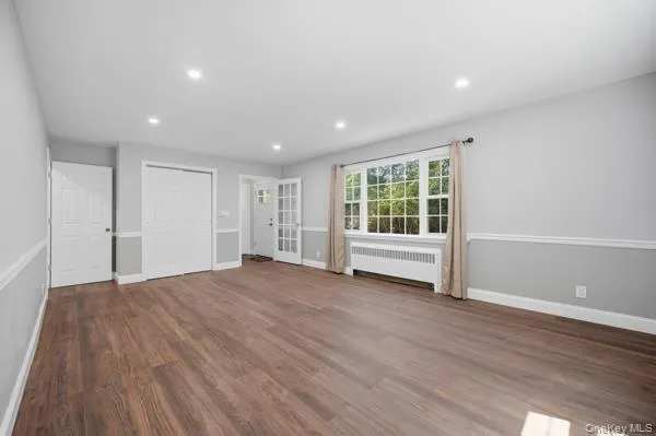 458 N Magee Street, Southampton, New York 11968