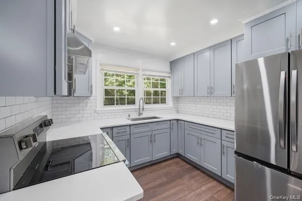 458 N Magee Street, Southampton, New York 11968