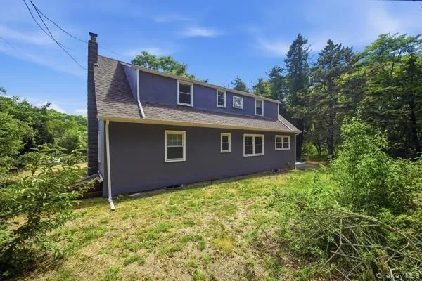 458 N Magee Street, Southampton, New York 11968