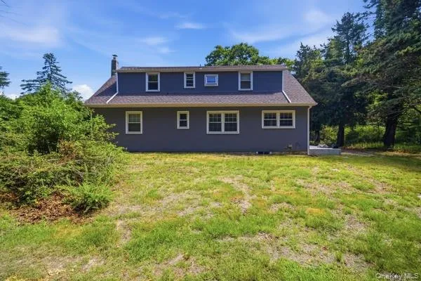 458 N Magee Street, Southampton, New York 11968
