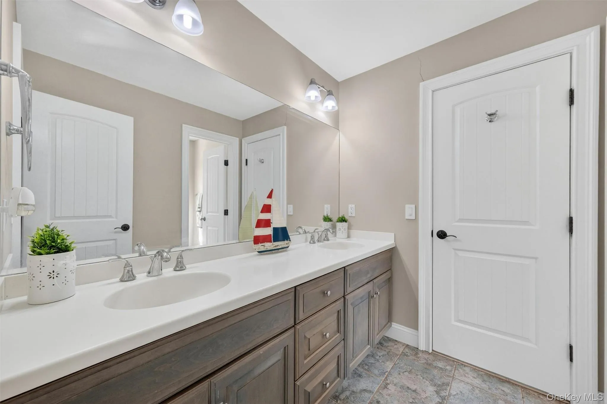 17 Coopers Lane, East Fishkill, NY, 4 Bedrooms Bedrooms, 10 Rooms Rooms,3 BathroomsBathrooms,Residential,For Rent,Coopers,0,1014677 17 Coopers Lane, East Fishkill, NY, 4 Bedrooms Bedrooms, 10 Rooms Rooms,3 BathroomsBathrooms,Residential,For Rent,Coopers,0,1014677
