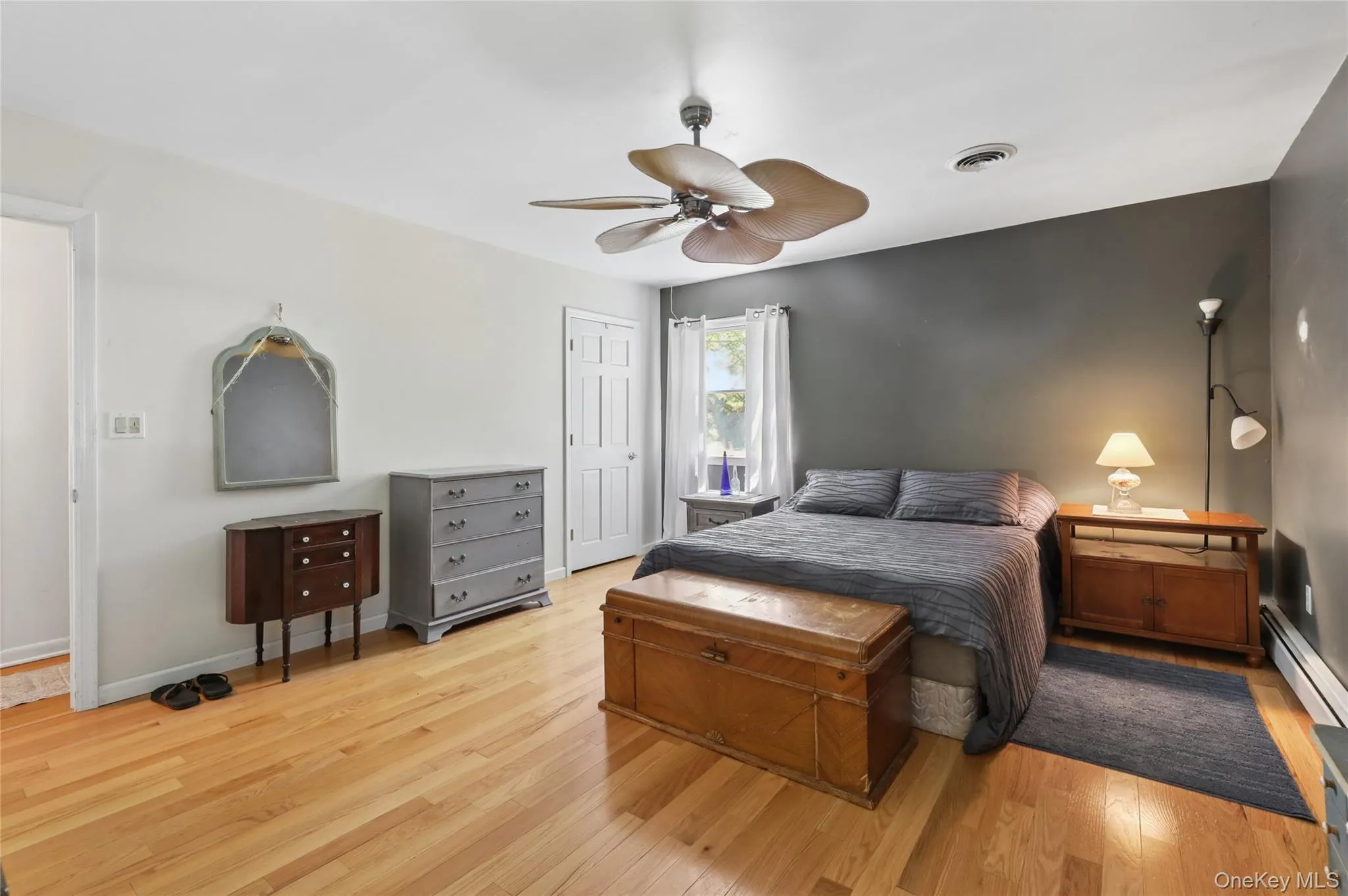 130 Broad Avenue, Orangetown, NY, 3 Bedrooms Bedrooms, 7 Rooms Rooms,2 BathroomsBathrooms,Residential,For Rent,Broad,0,1014681 130 Broad Avenue, Orangetown, NY, 3 Bedrooms Bedrooms, 7 Rooms Rooms,2 BathroomsBathrooms,Residential,For Rent,Broad,0,1014681