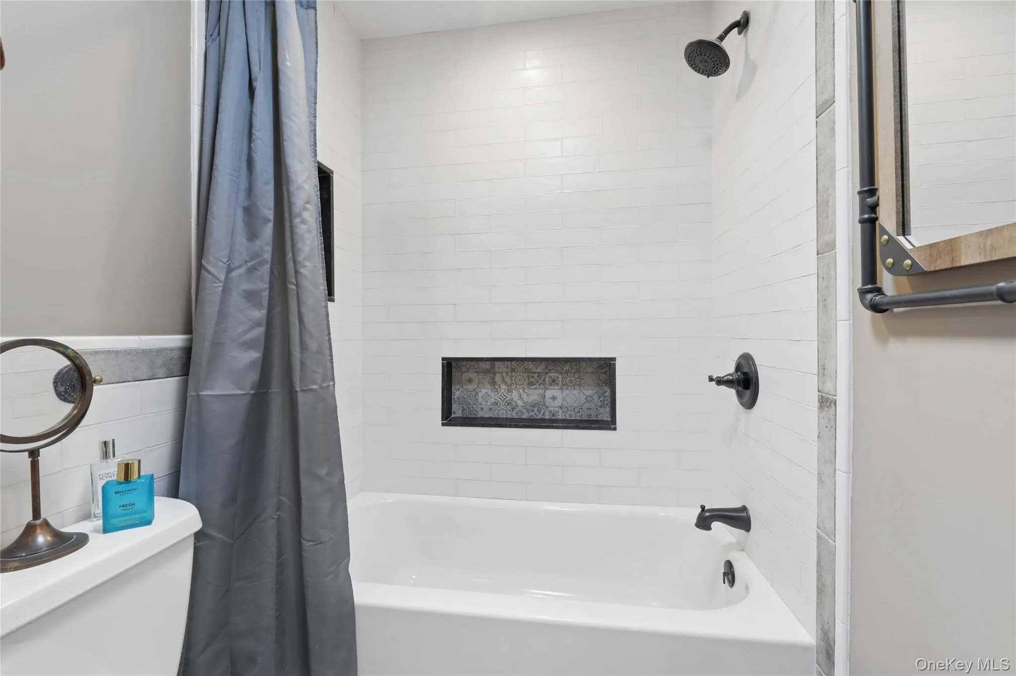 130 Broad Avenue, Orangetown, NY, 3 Bedrooms Bedrooms, 7 Rooms Rooms,2 BathroomsBathrooms,Residential,For Rent,Broad,0,1014681 130 Broad Avenue, Orangetown, NY, 3 Bedrooms Bedrooms, 7 Rooms Rooms,2 BathroomsBathrooms,Residential,For Rent,Broad,0,1014681