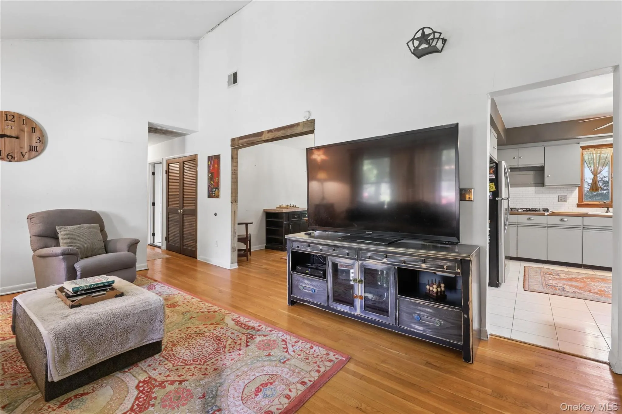 130 Broad Avenue, Orangetown, NY, 3 Bedrooms Bedrooms, 7 Rooms Rooms,2 BathroomsBathrooms,Residential,For Rent,Broad,0,KEY1014681 130 Broad Avenue, Orangetown, NY, 3 Bedrooms Bedrooms, 7 Rooms Rooms,2 BathroomsBathrooms,Residential,For Rent,Broad,0,KEY1014681